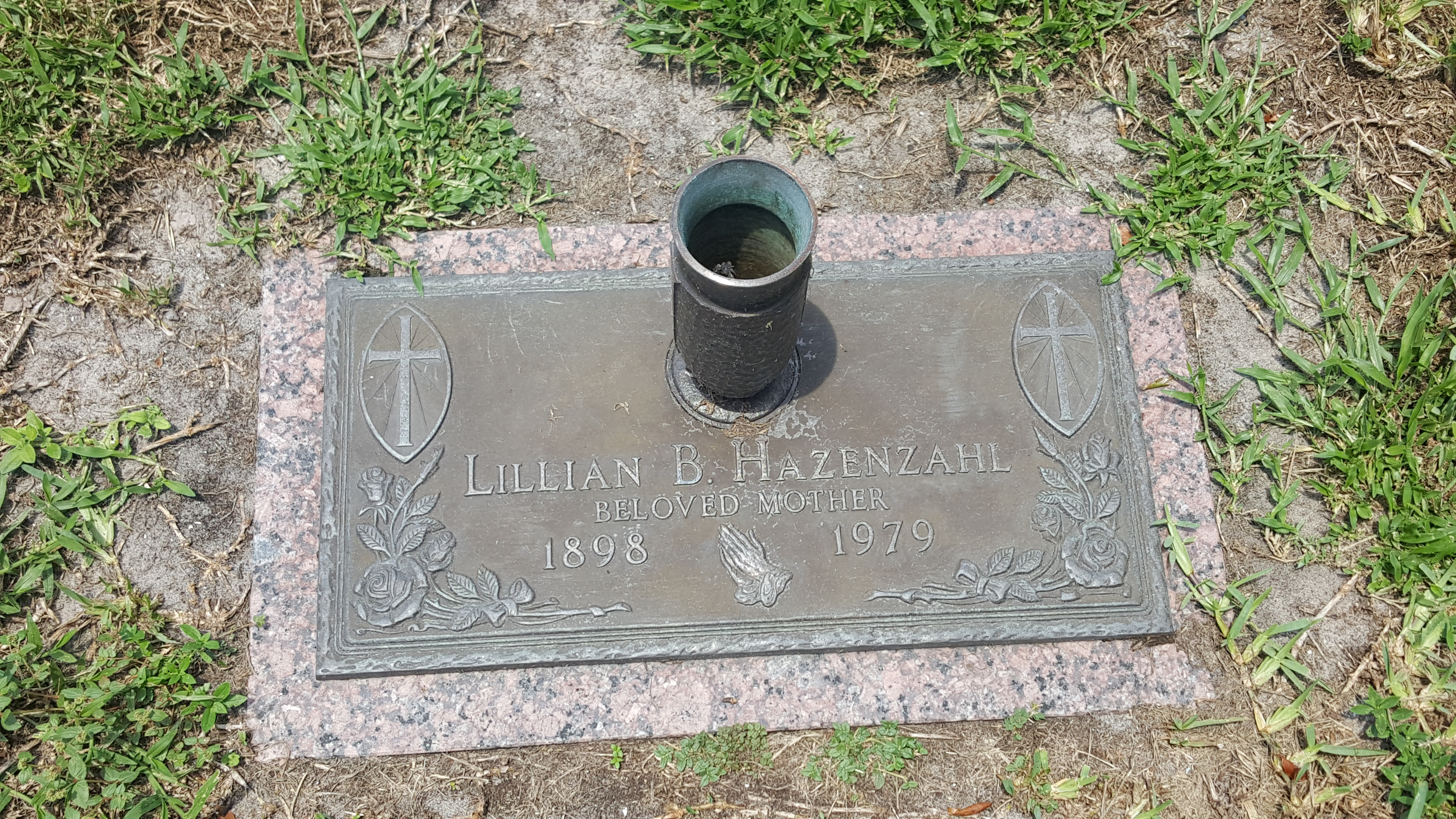 Lillian B Hazenzahl
