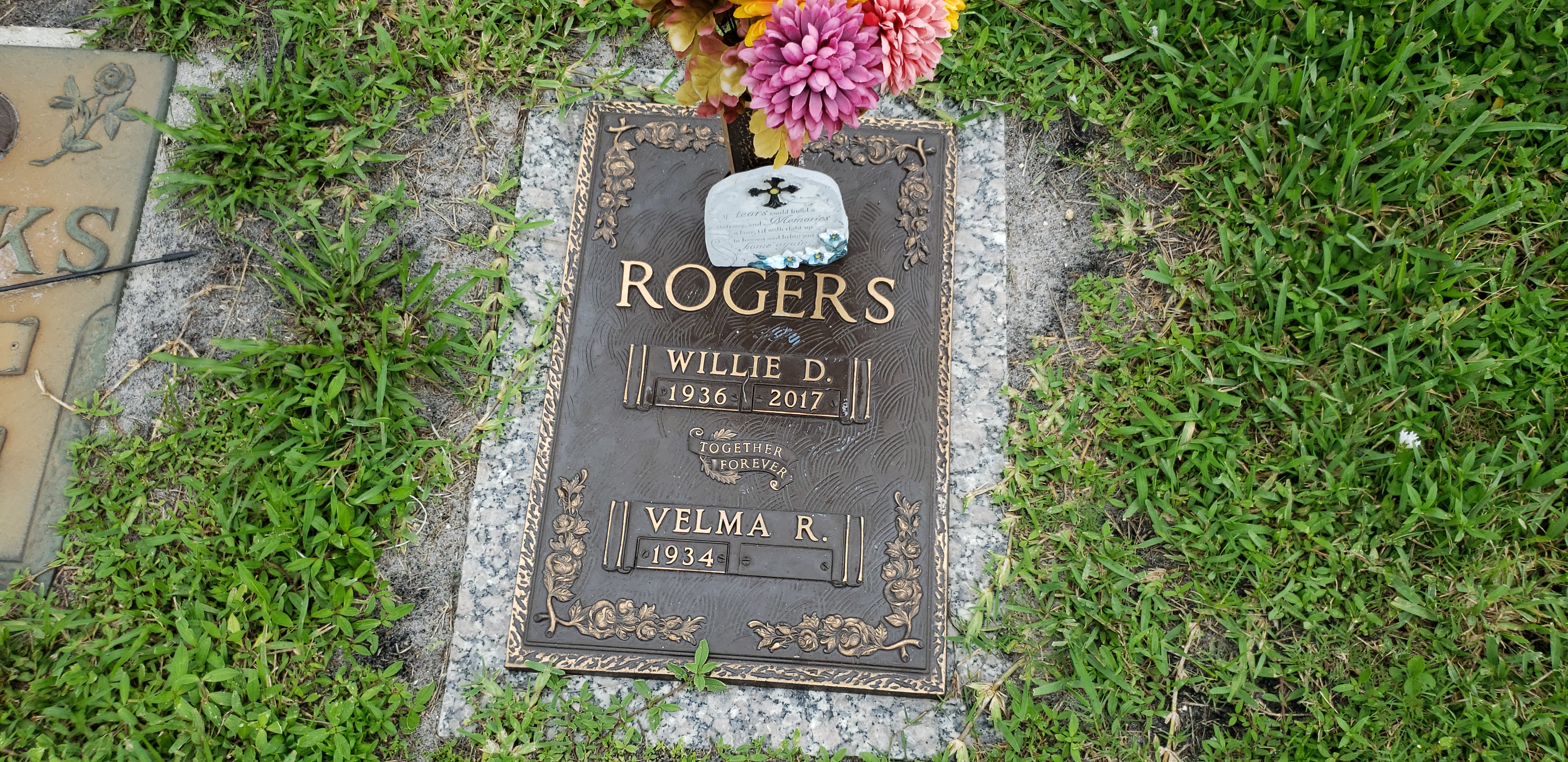 Willie D Rogers