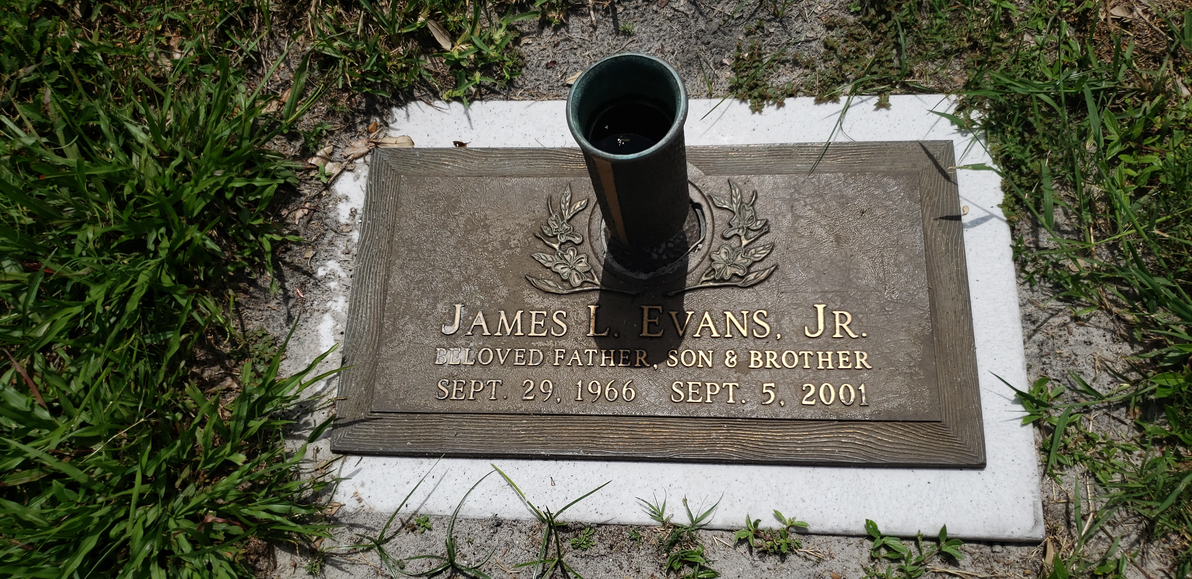 James L Evans, Jr