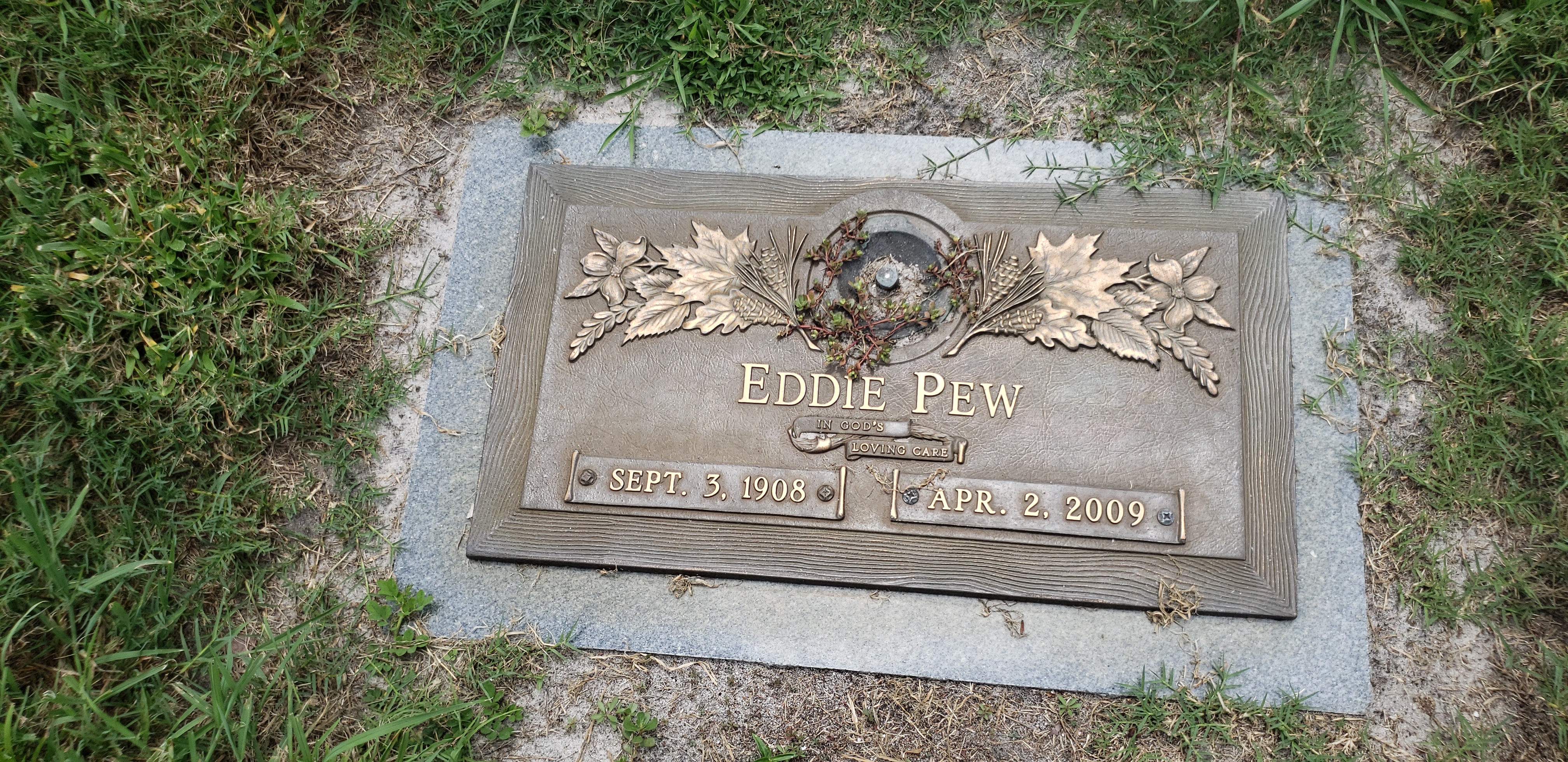 Eddie Pew