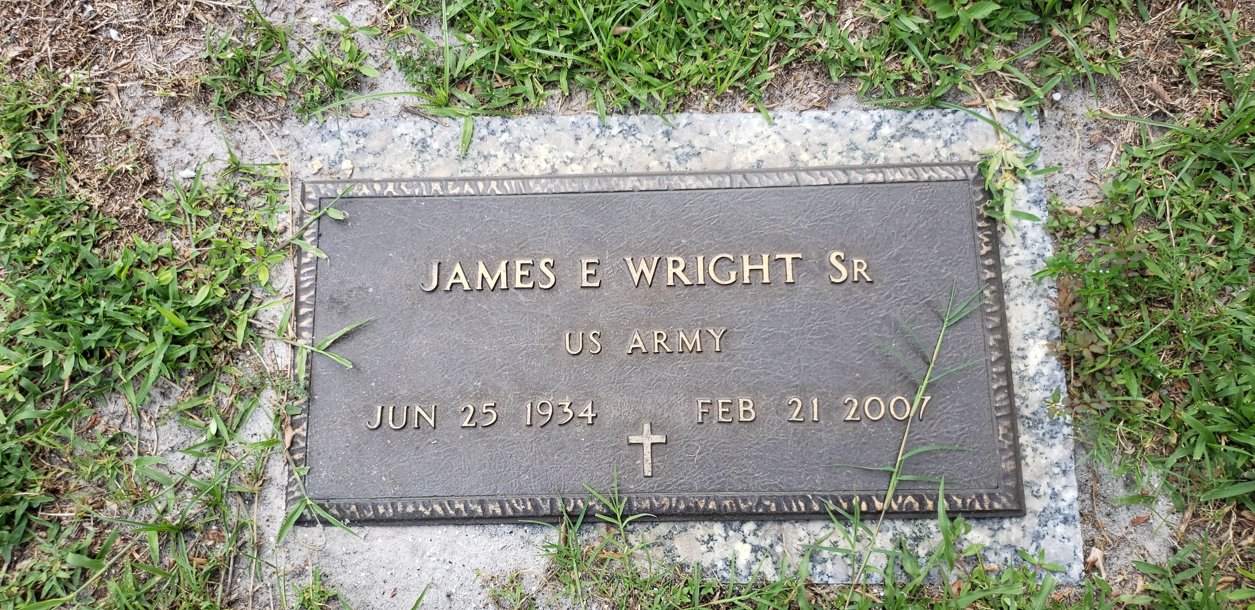 James E Wright, Sr