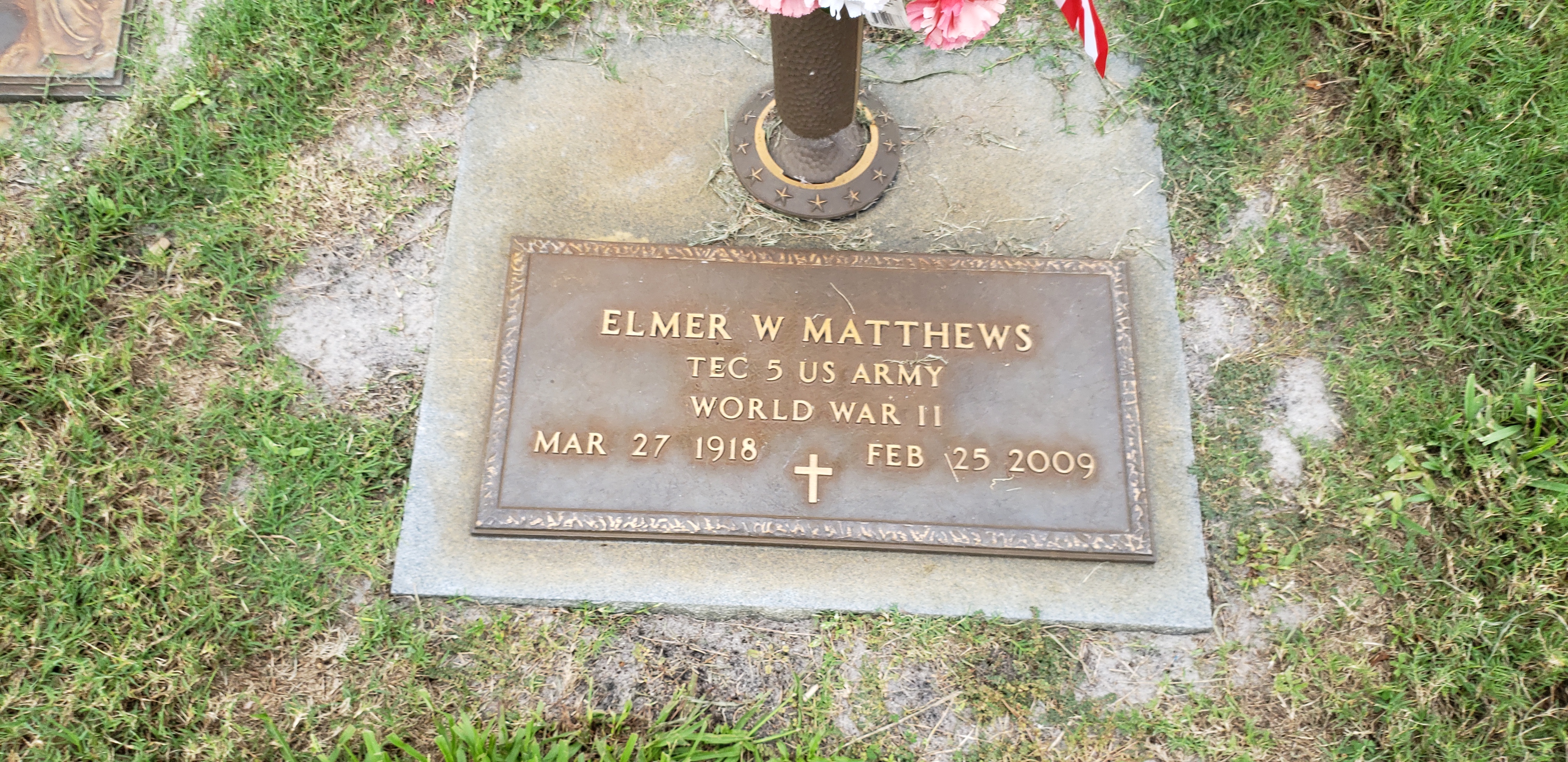 Elmer W Matthews