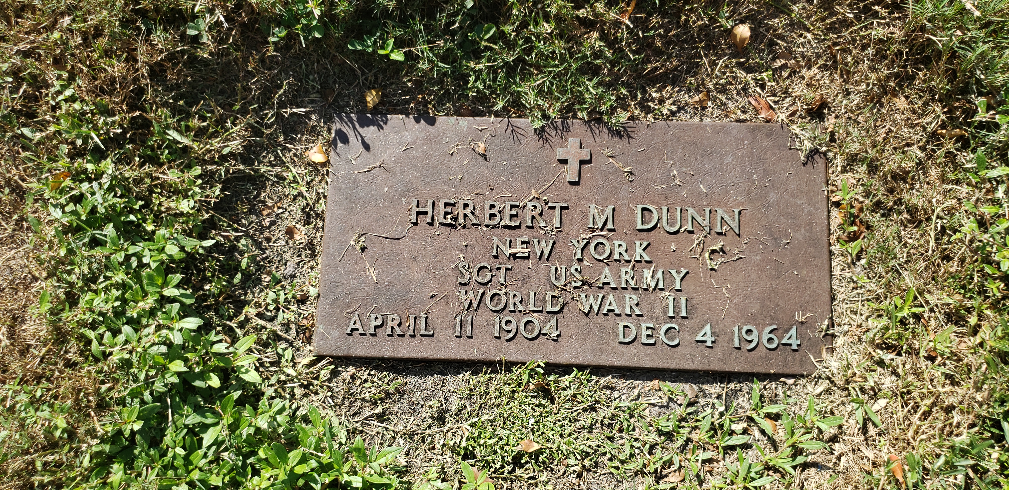 Herbert M Dunn