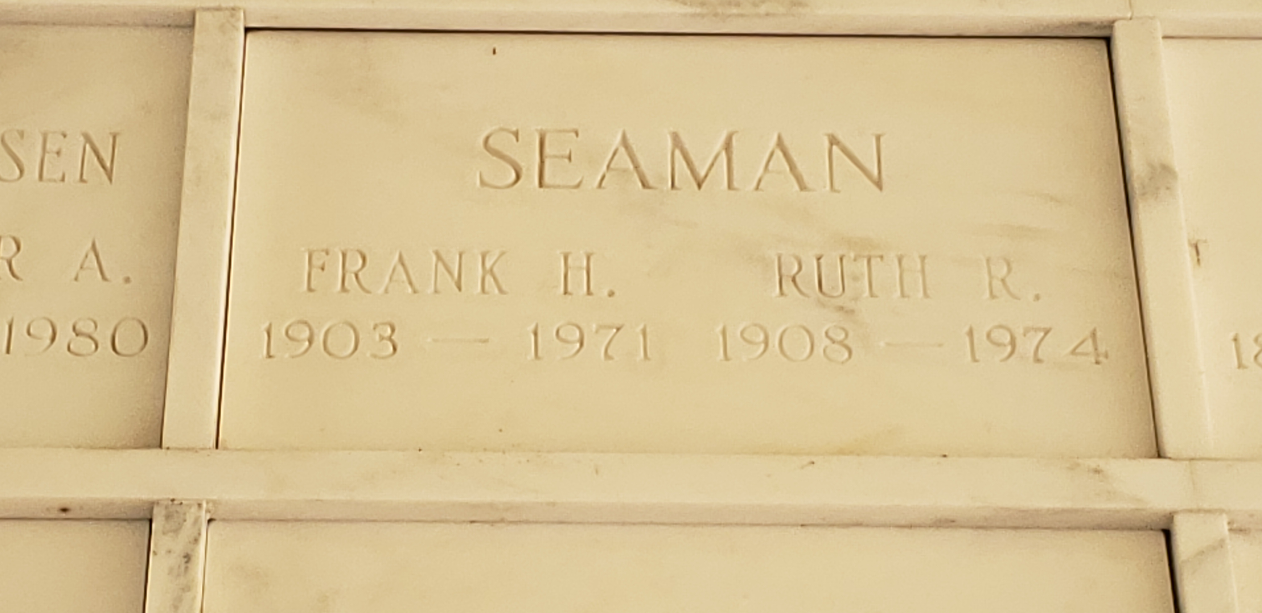 Ruth R Seaman