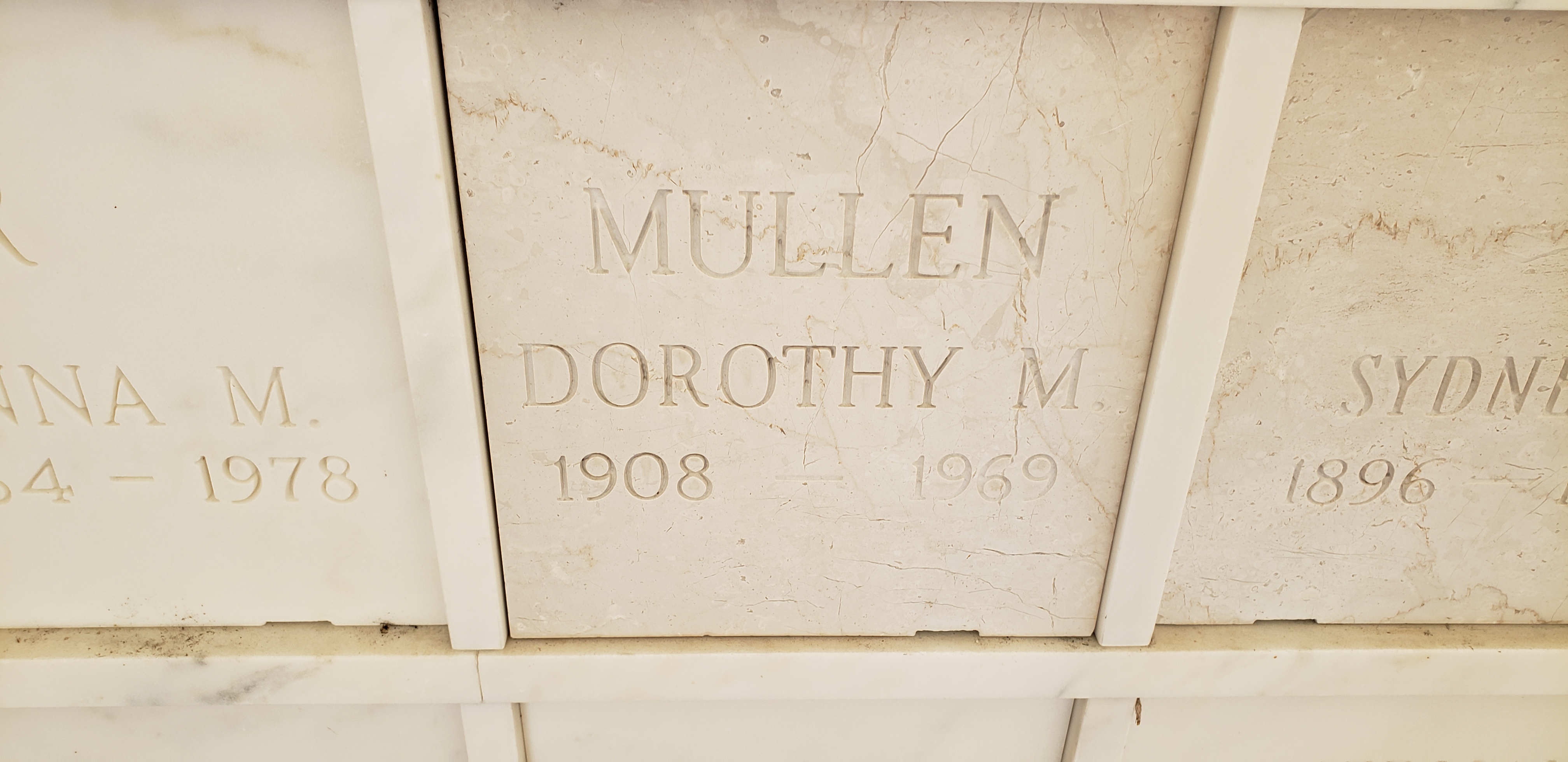 Dorothy M Mullen