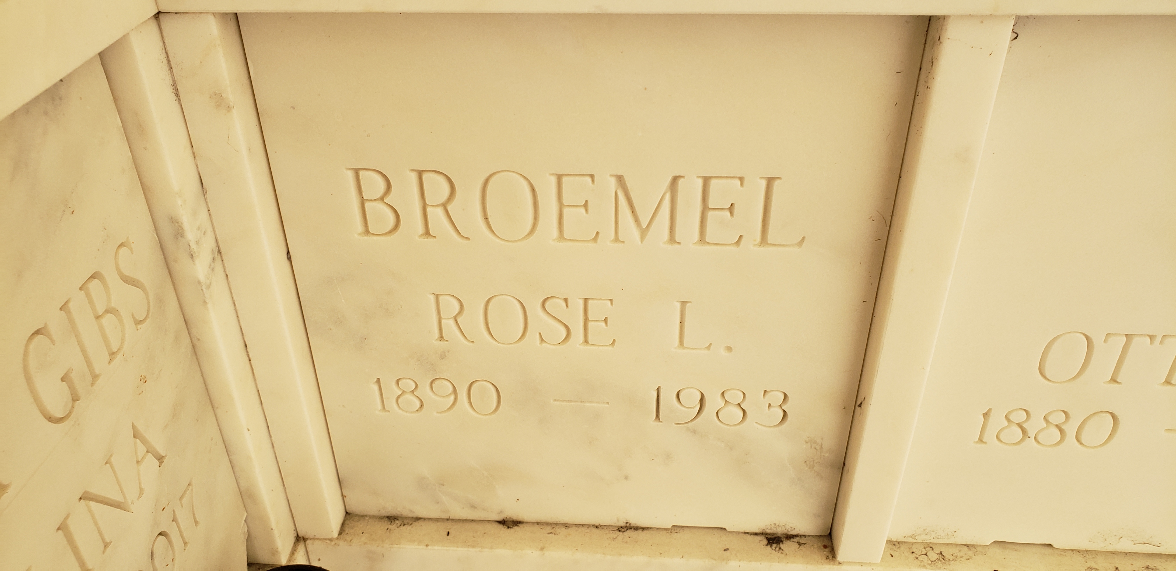 Rose L Broemel