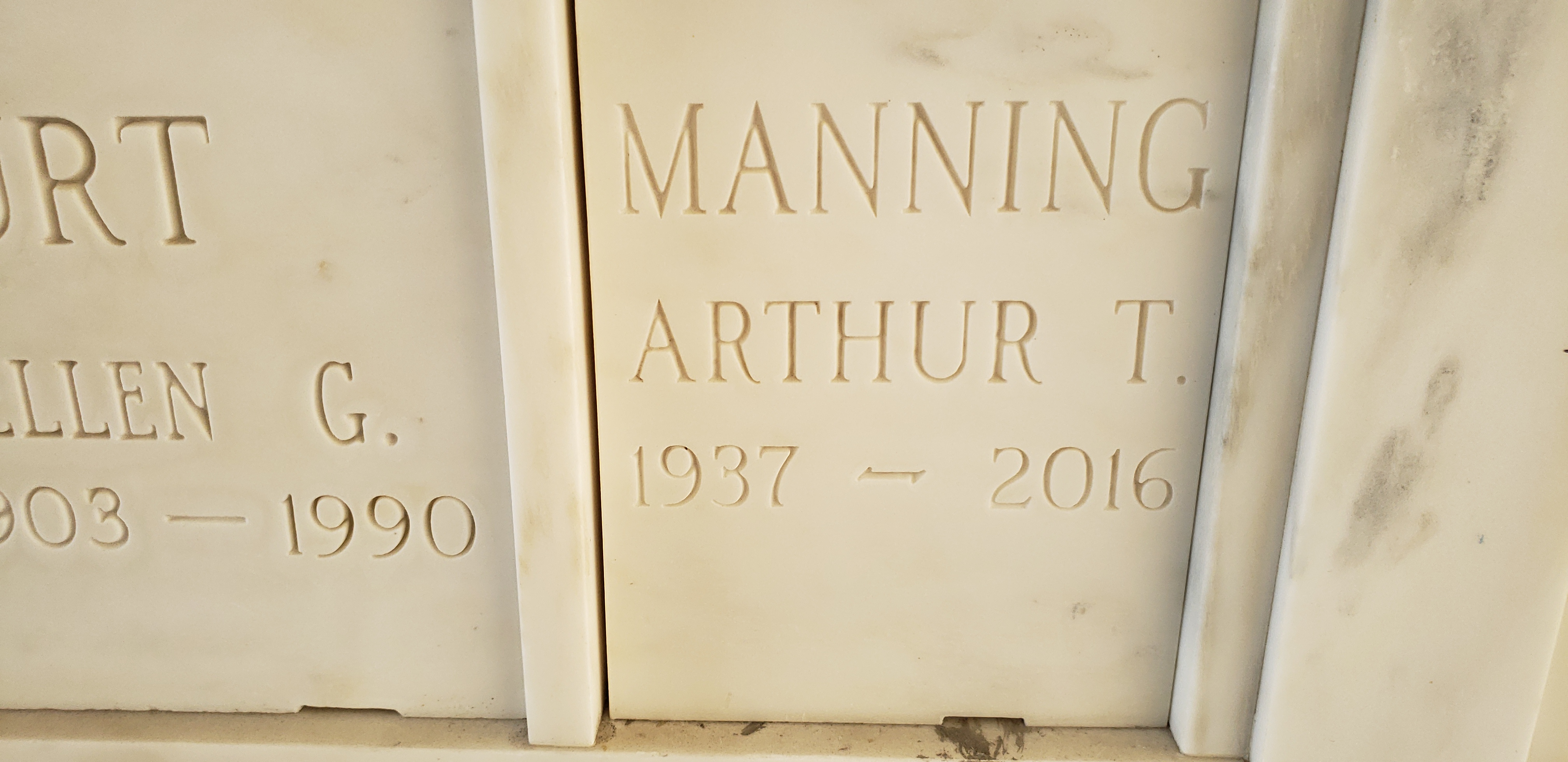 Arthur T Manning