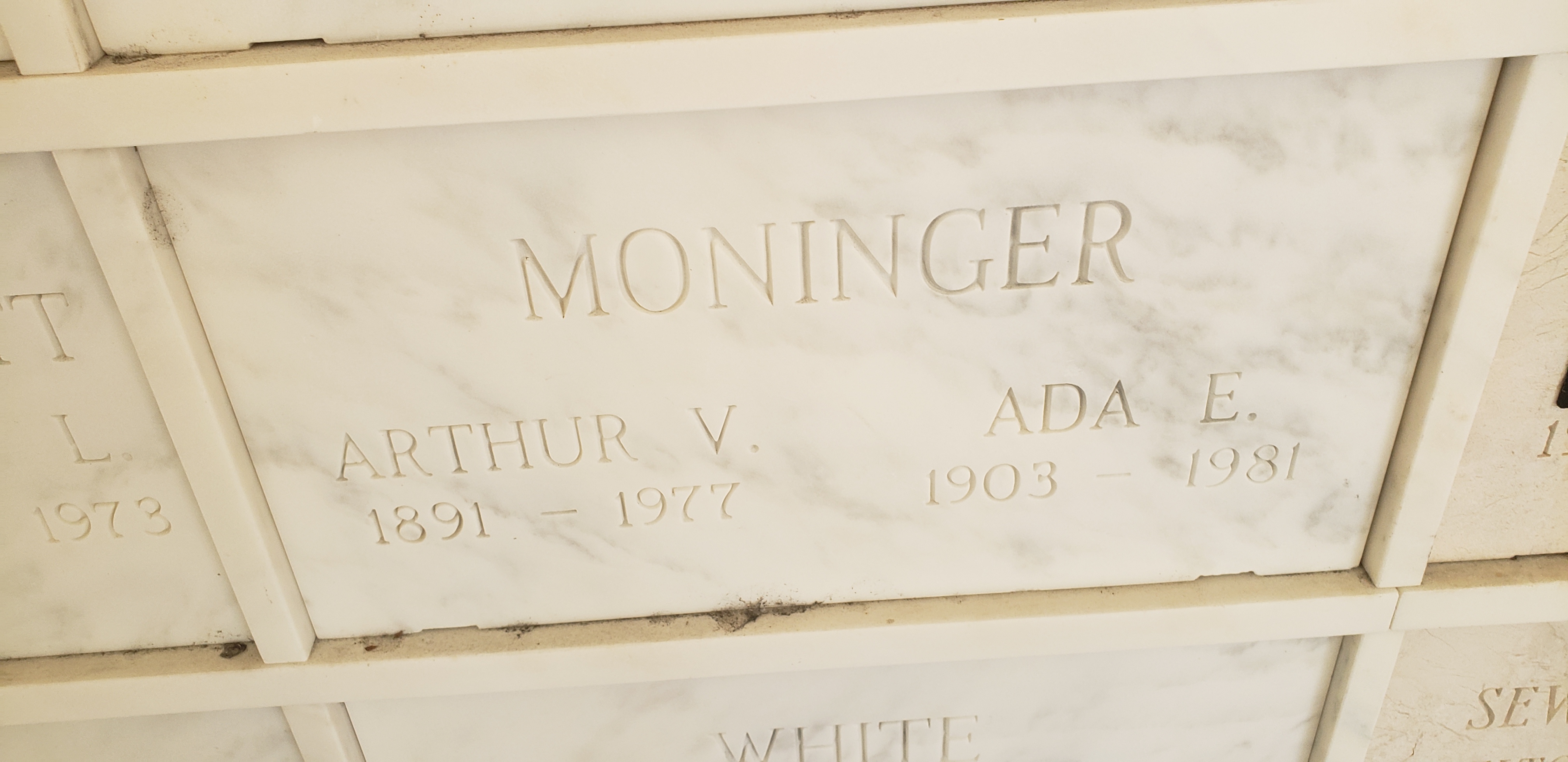 Arthur V Moninger