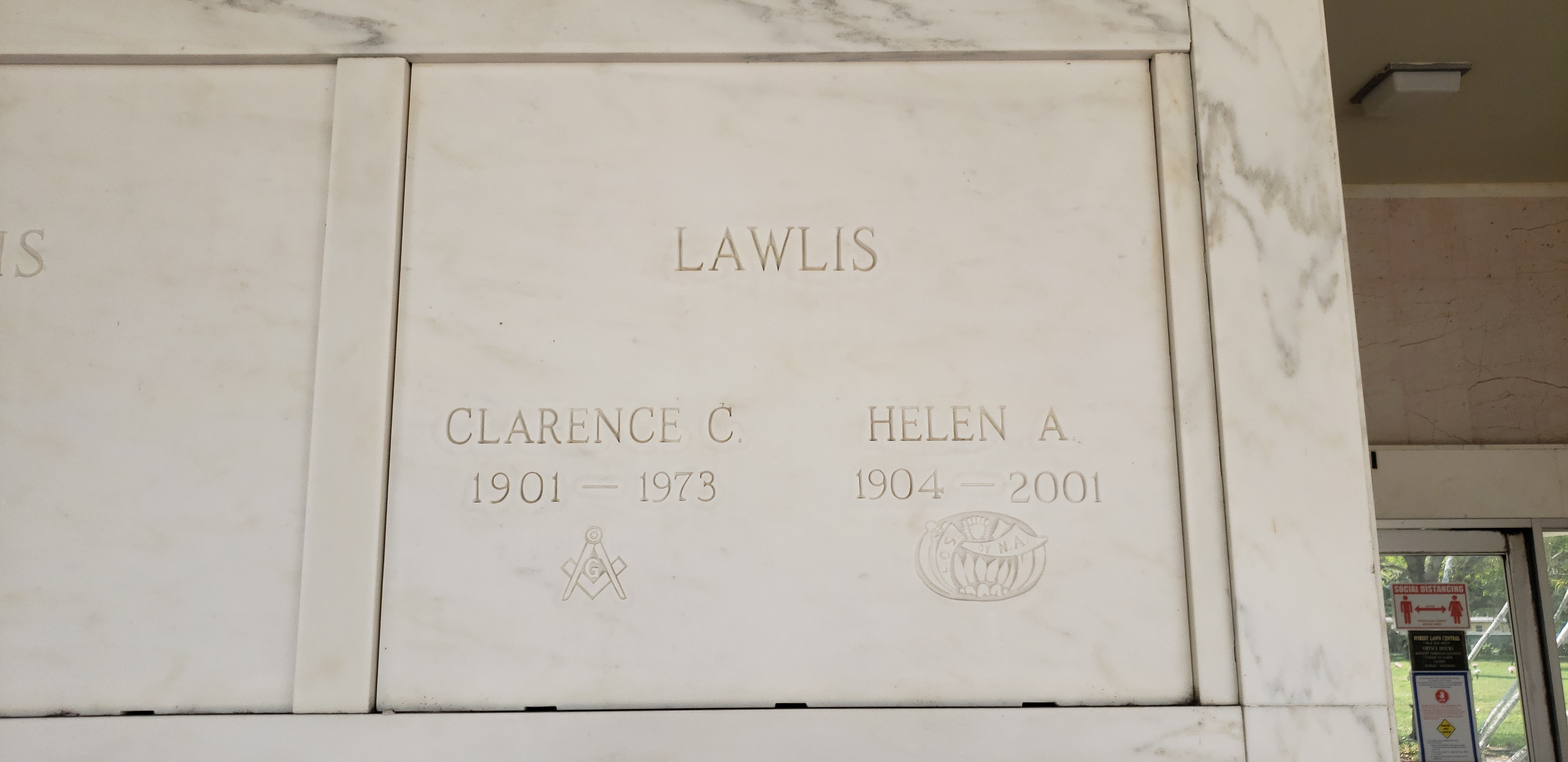 Clarence C Lawlis