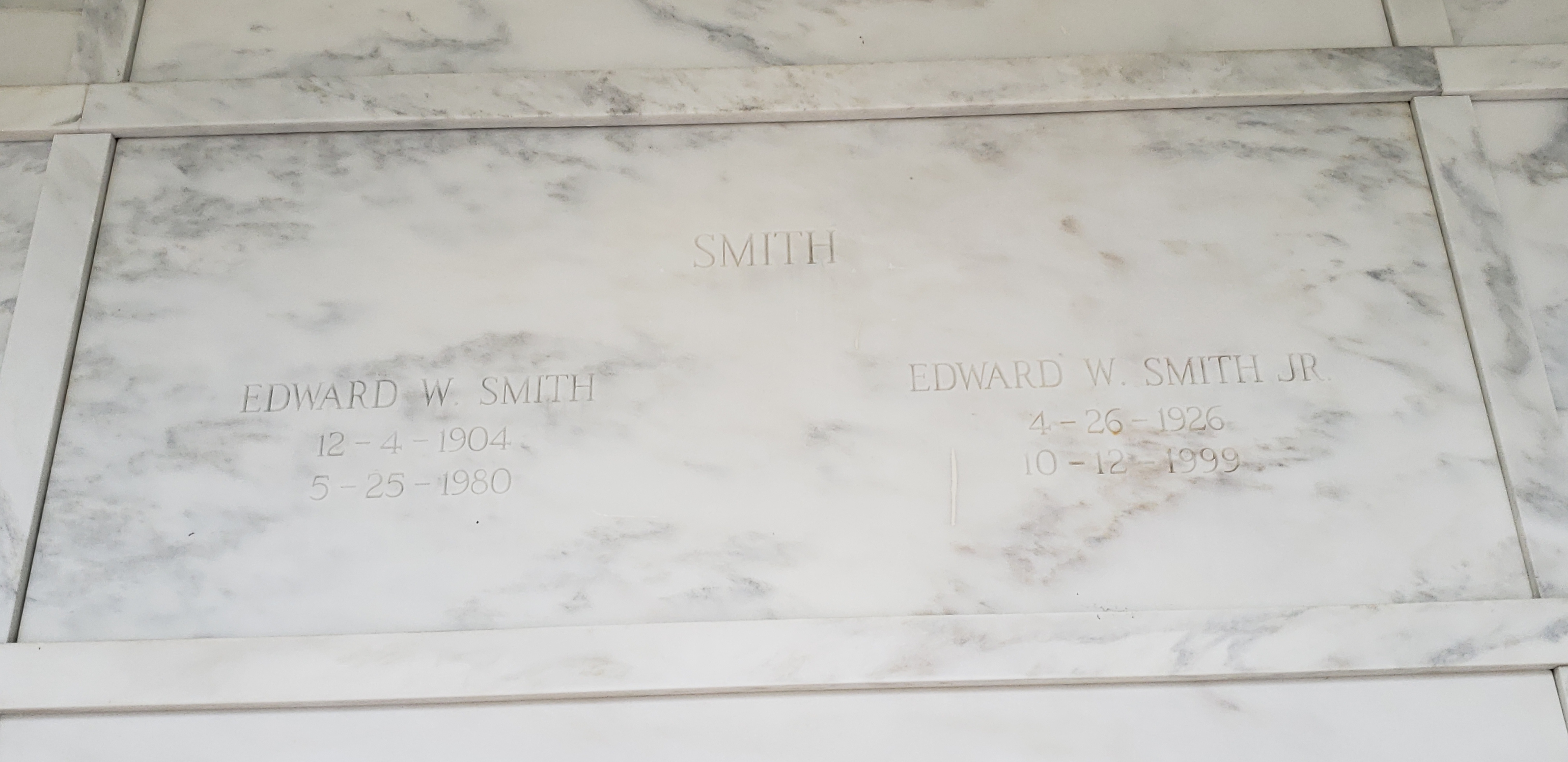 Edward W Smith, Jr