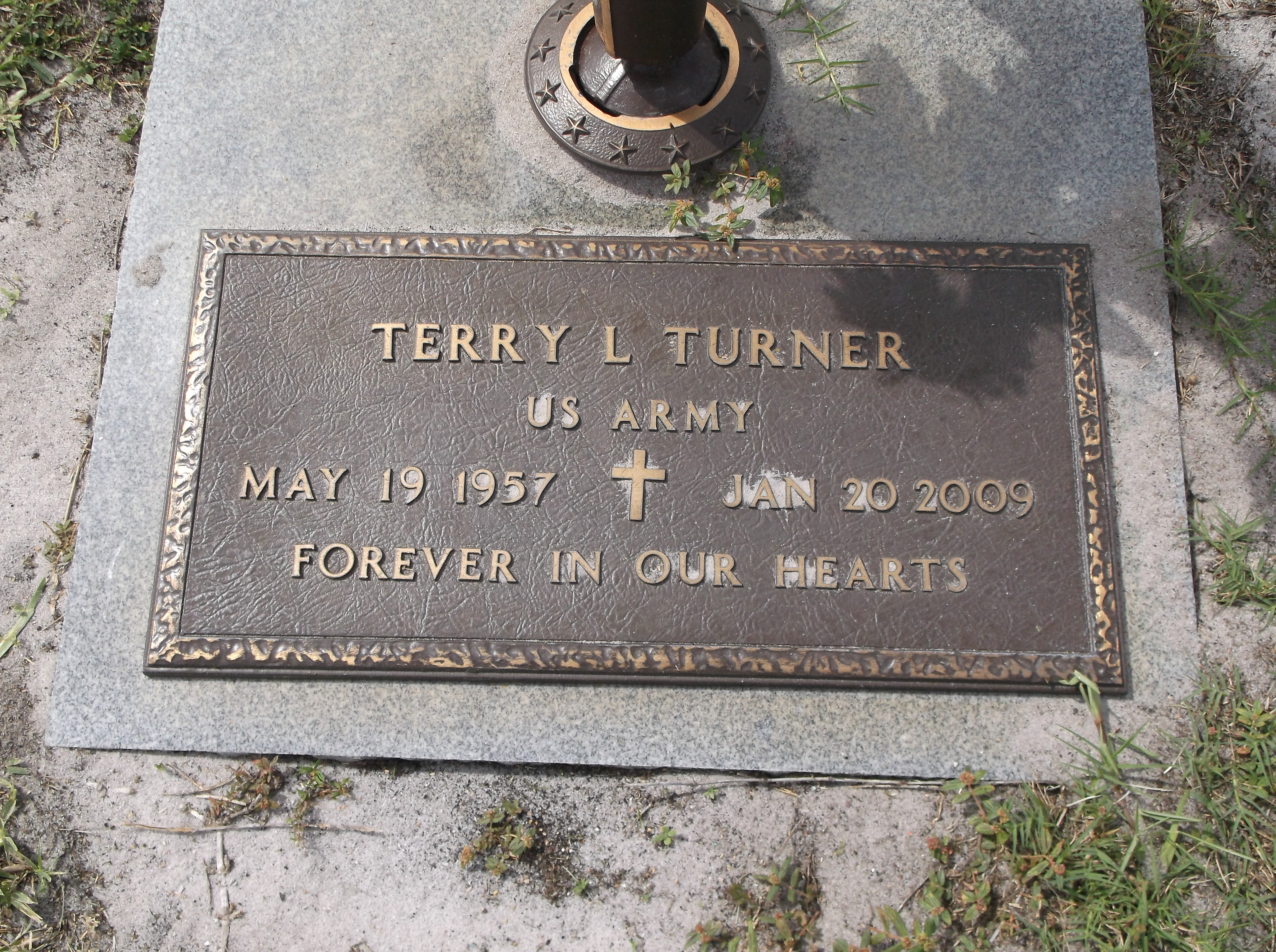 Terry L Turner