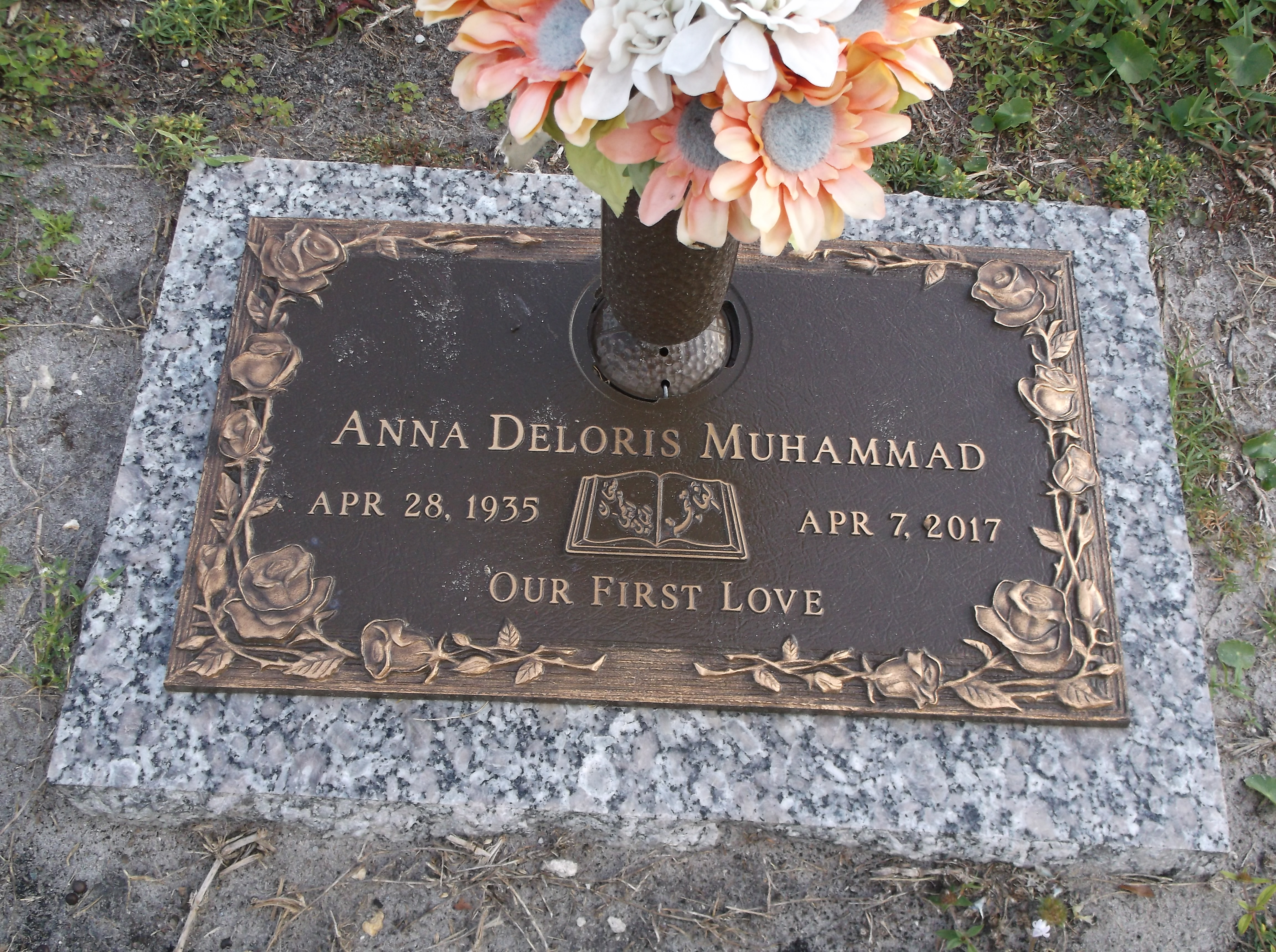 Anna Deloris Muhammad