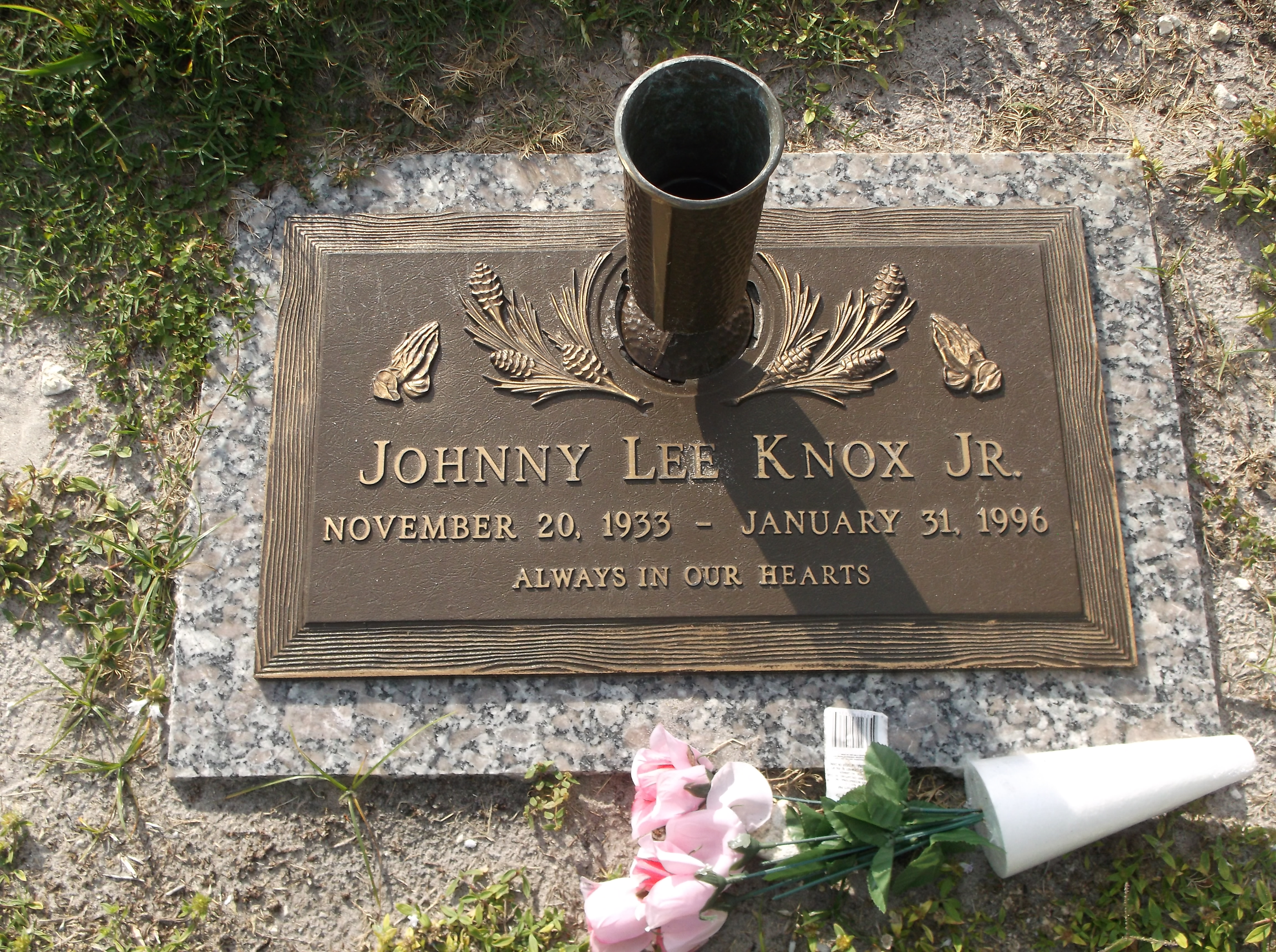 Johnny Lee Knox, Jr