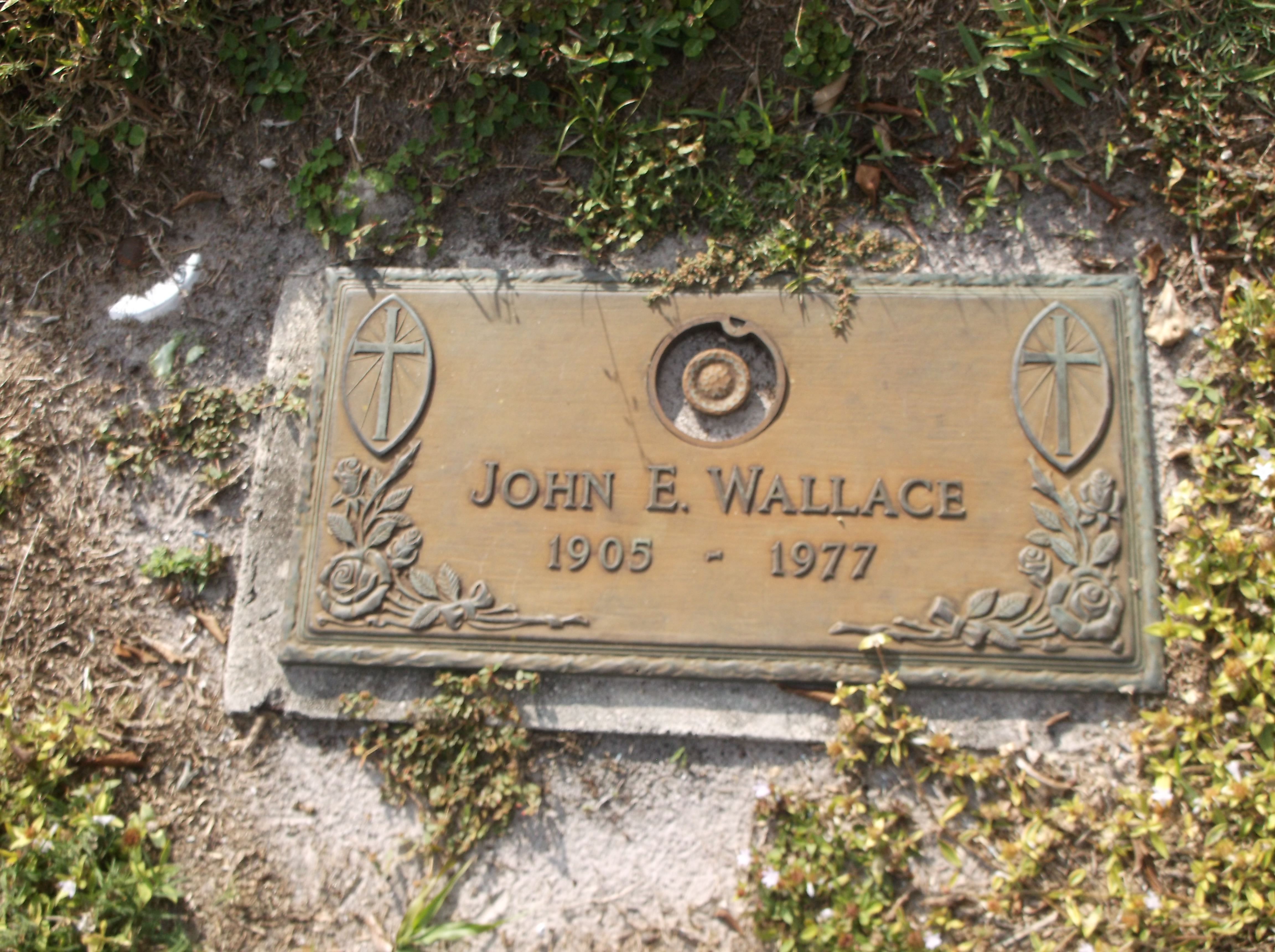 John E Wallace