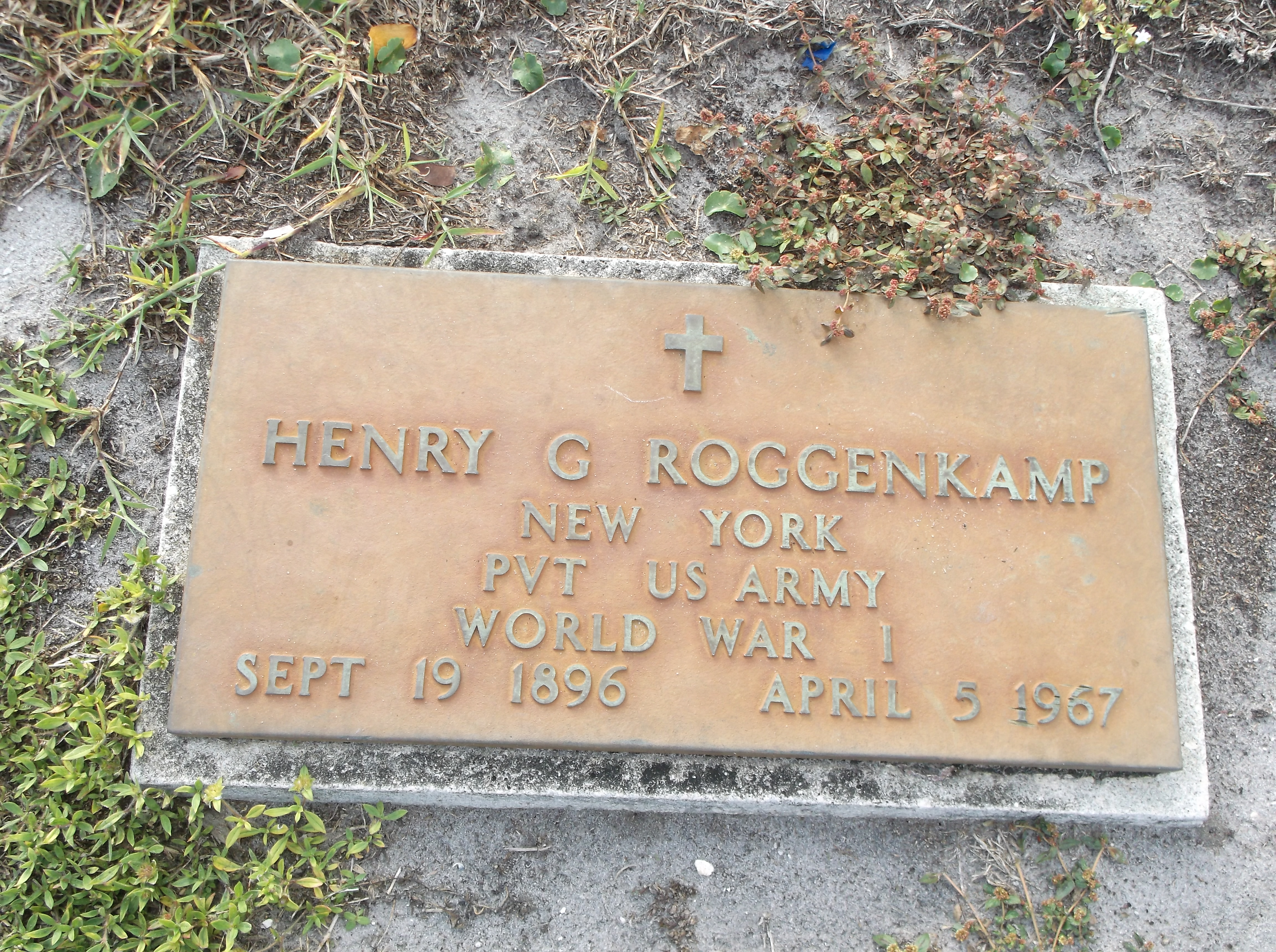 Henry G Roggenkamp