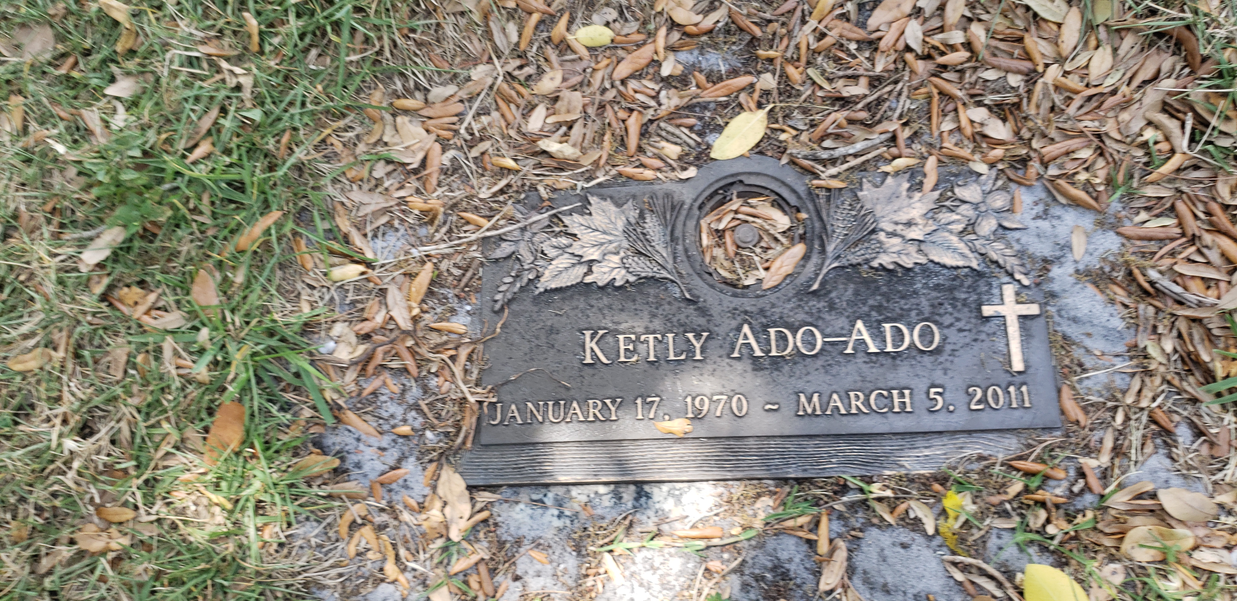 Ketly Ado-Ado