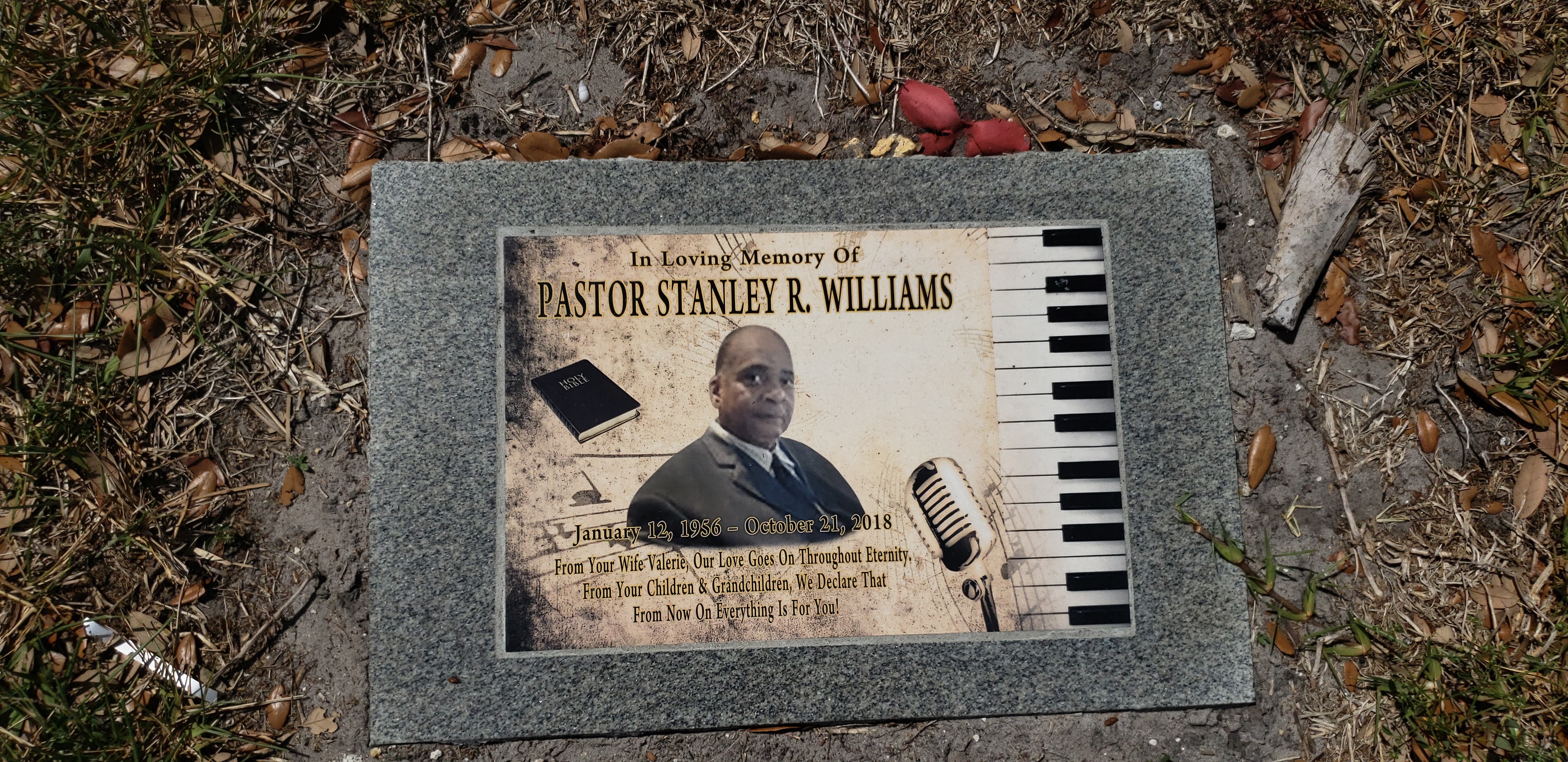 Stanley R Williams