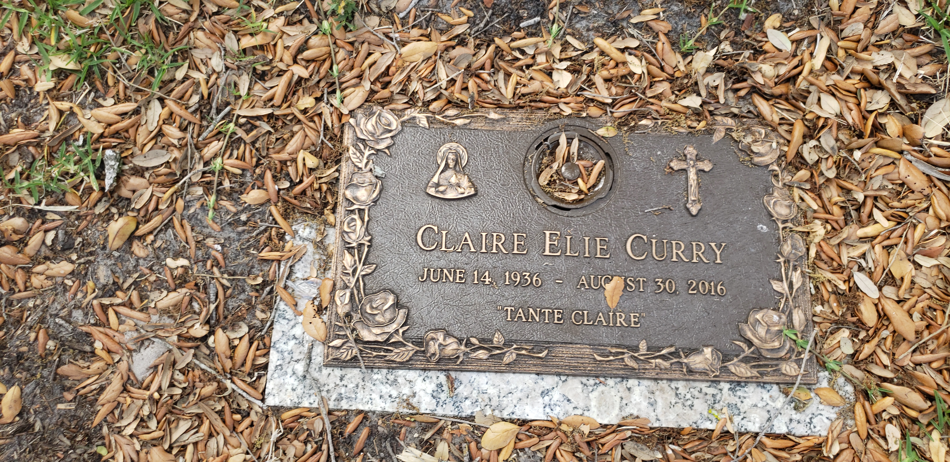 Claire Elie Curry