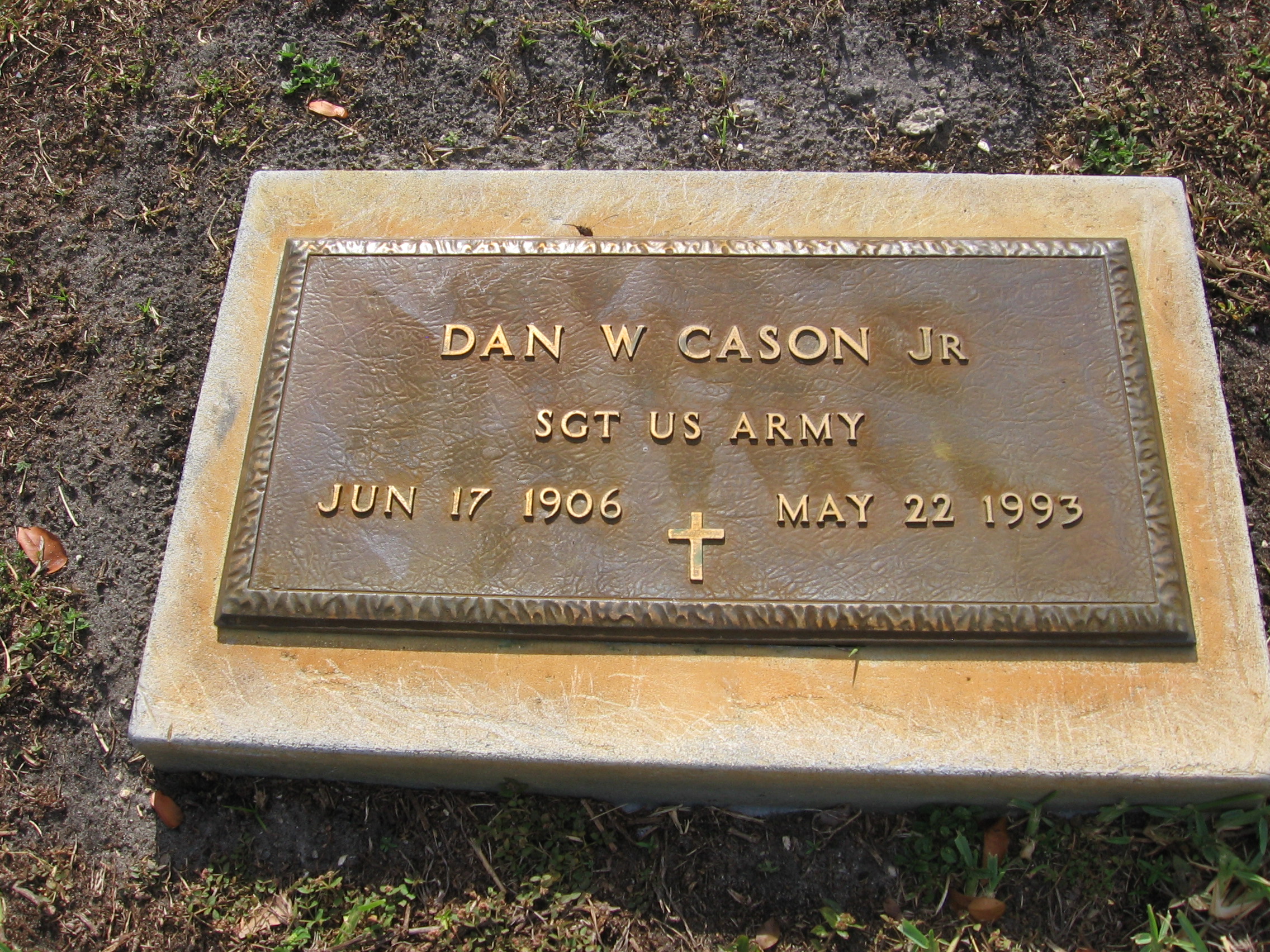 Sgt Dan W Cason, Jr