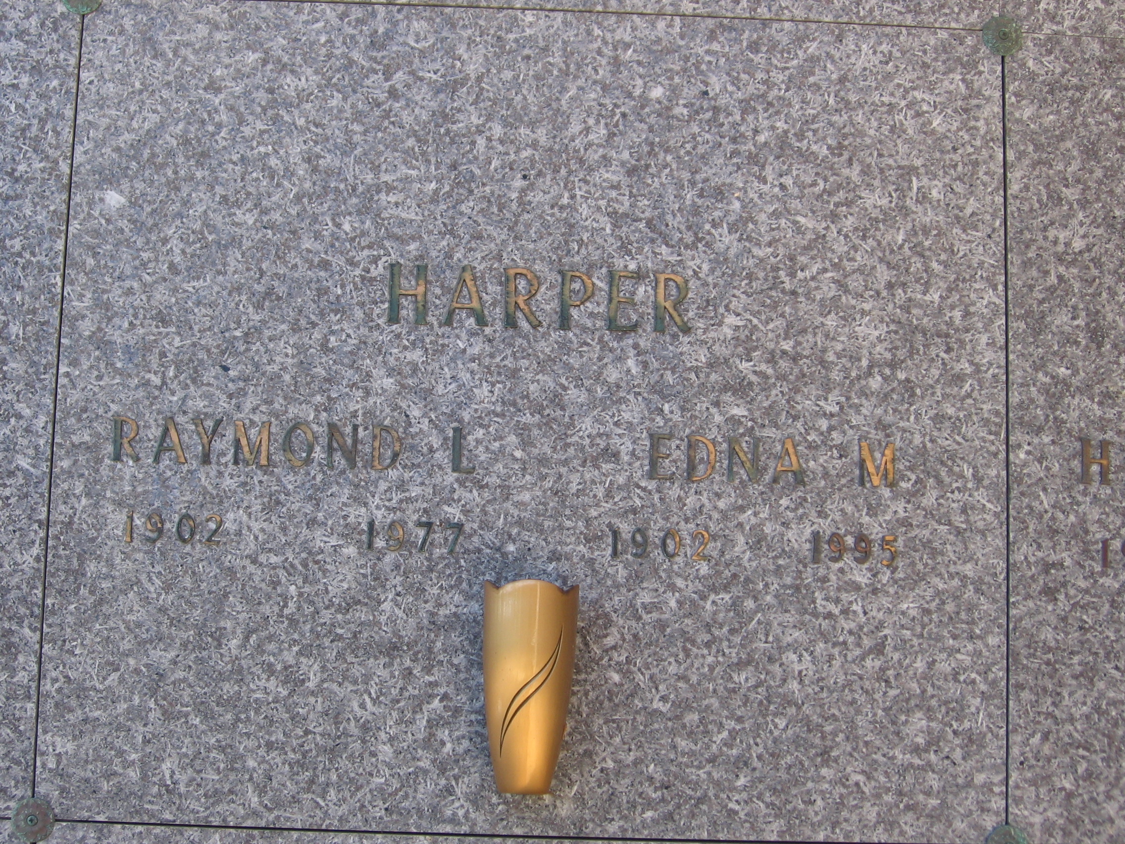 Edna M Harper