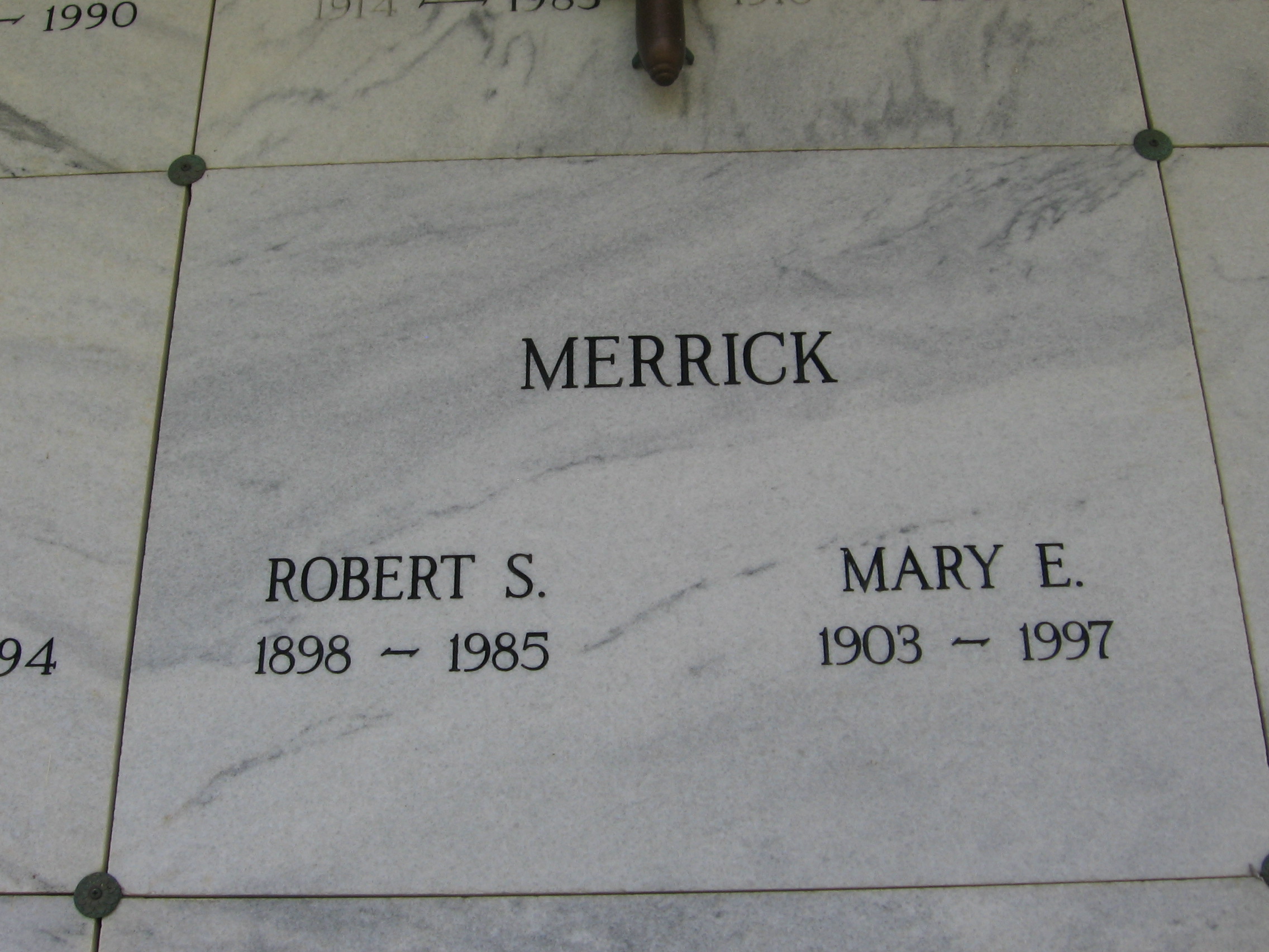 Mary E Merrick