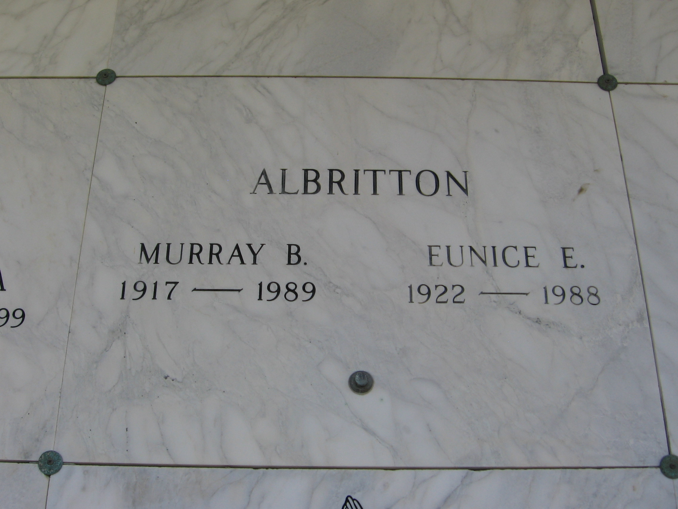 Murray B Albritton