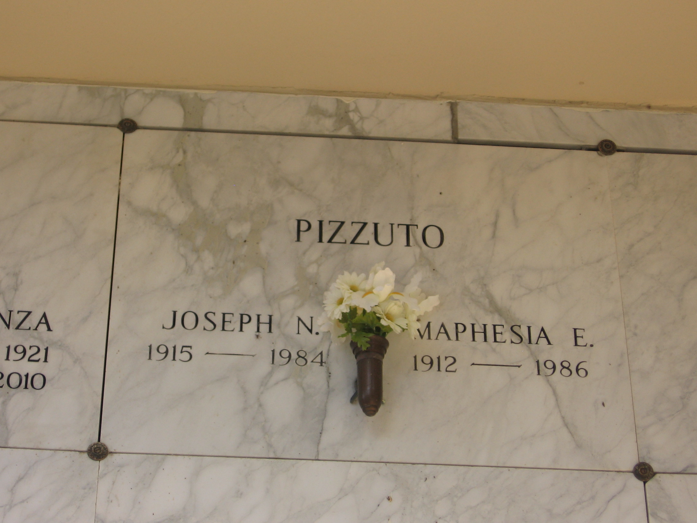 Joseph N Pizzuto