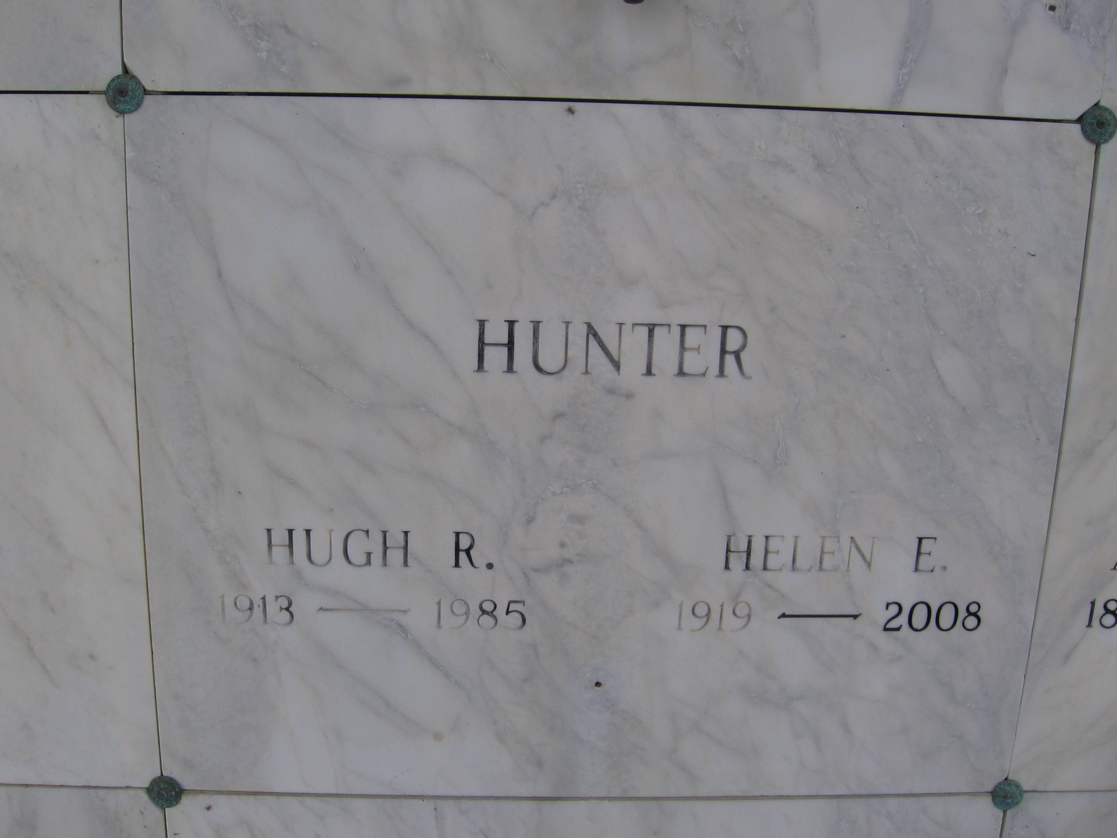 Helen E Hunter