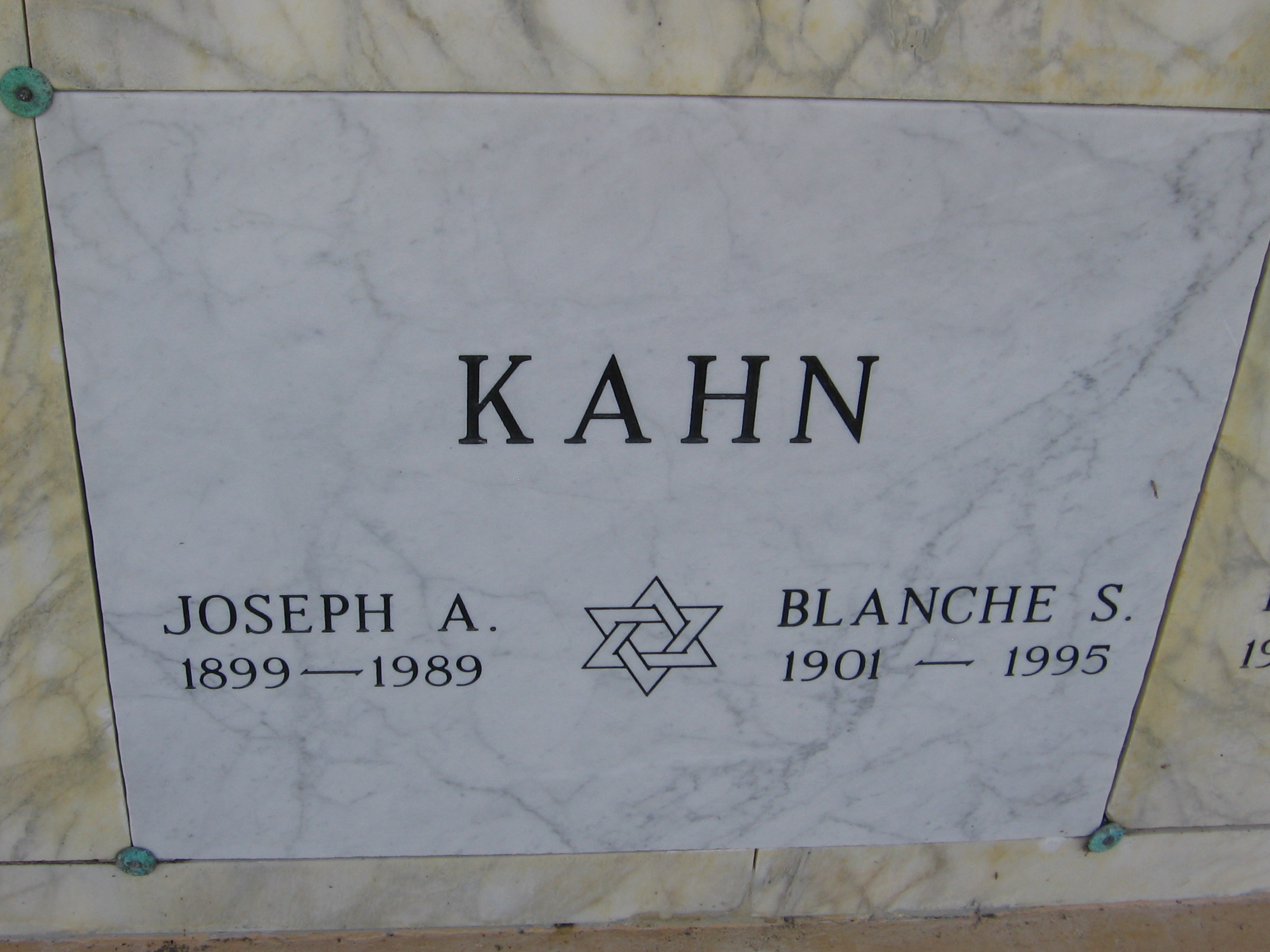 Joseph A Kahn