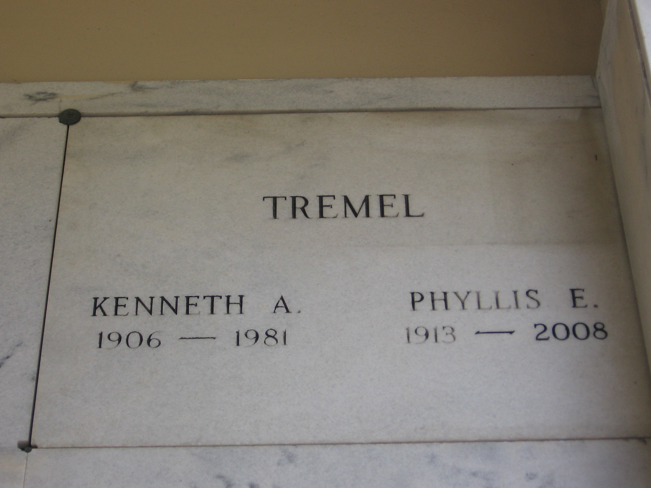 Phyllis E Tremel