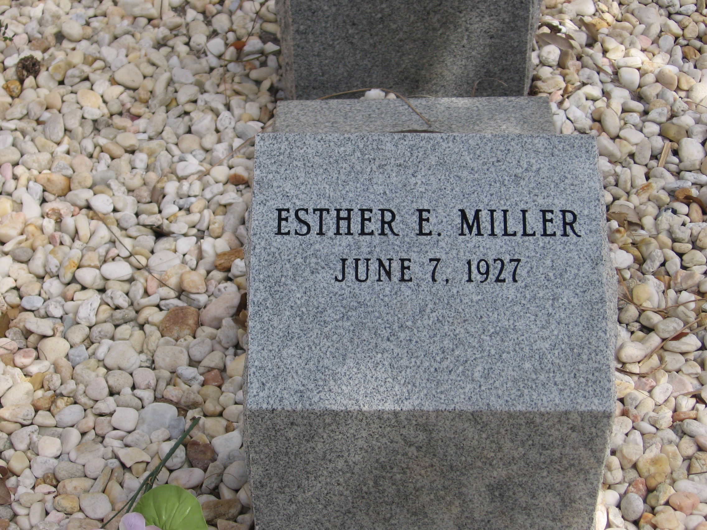 Esther E Miller