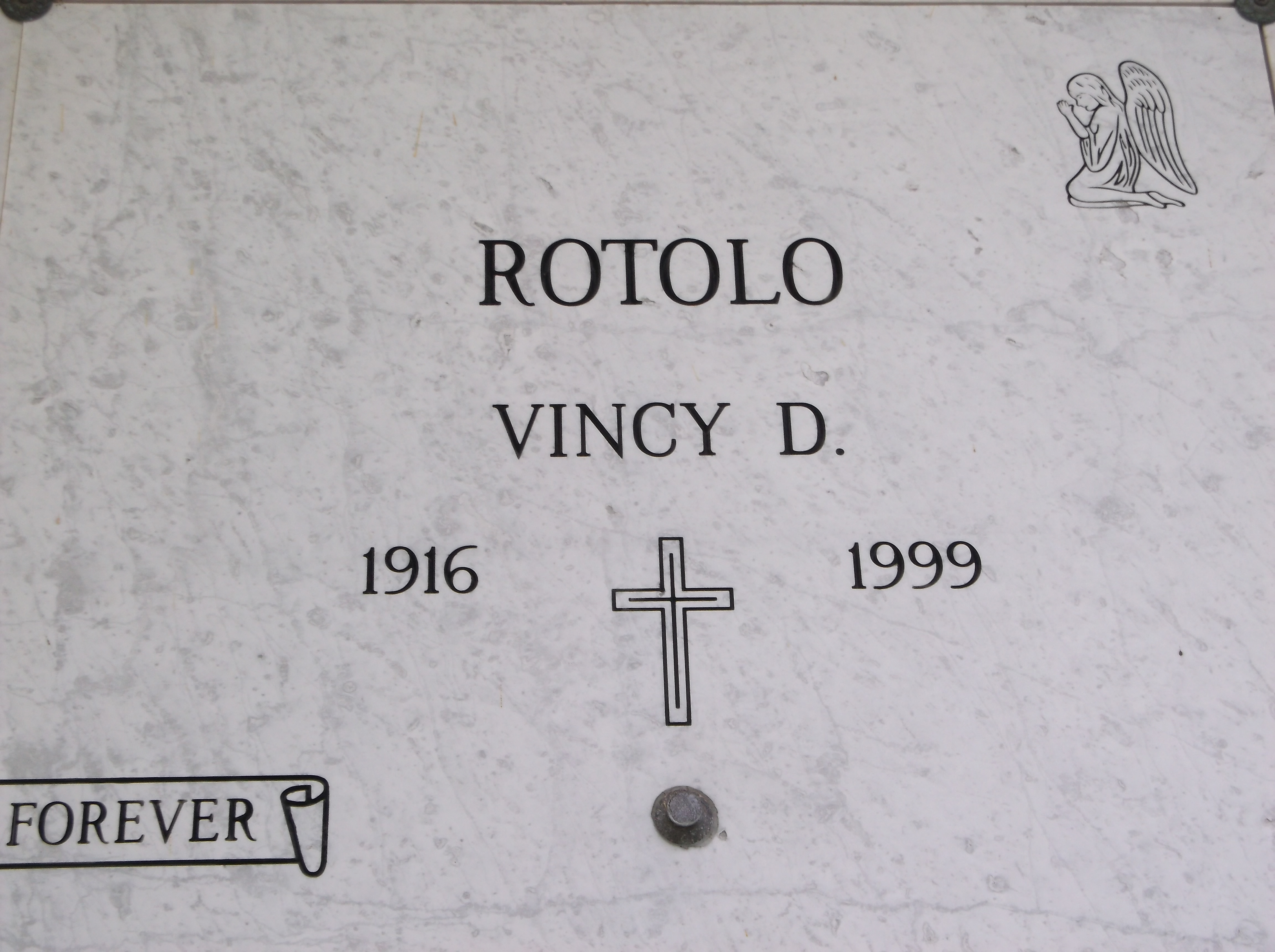 Vincy D Rotolo