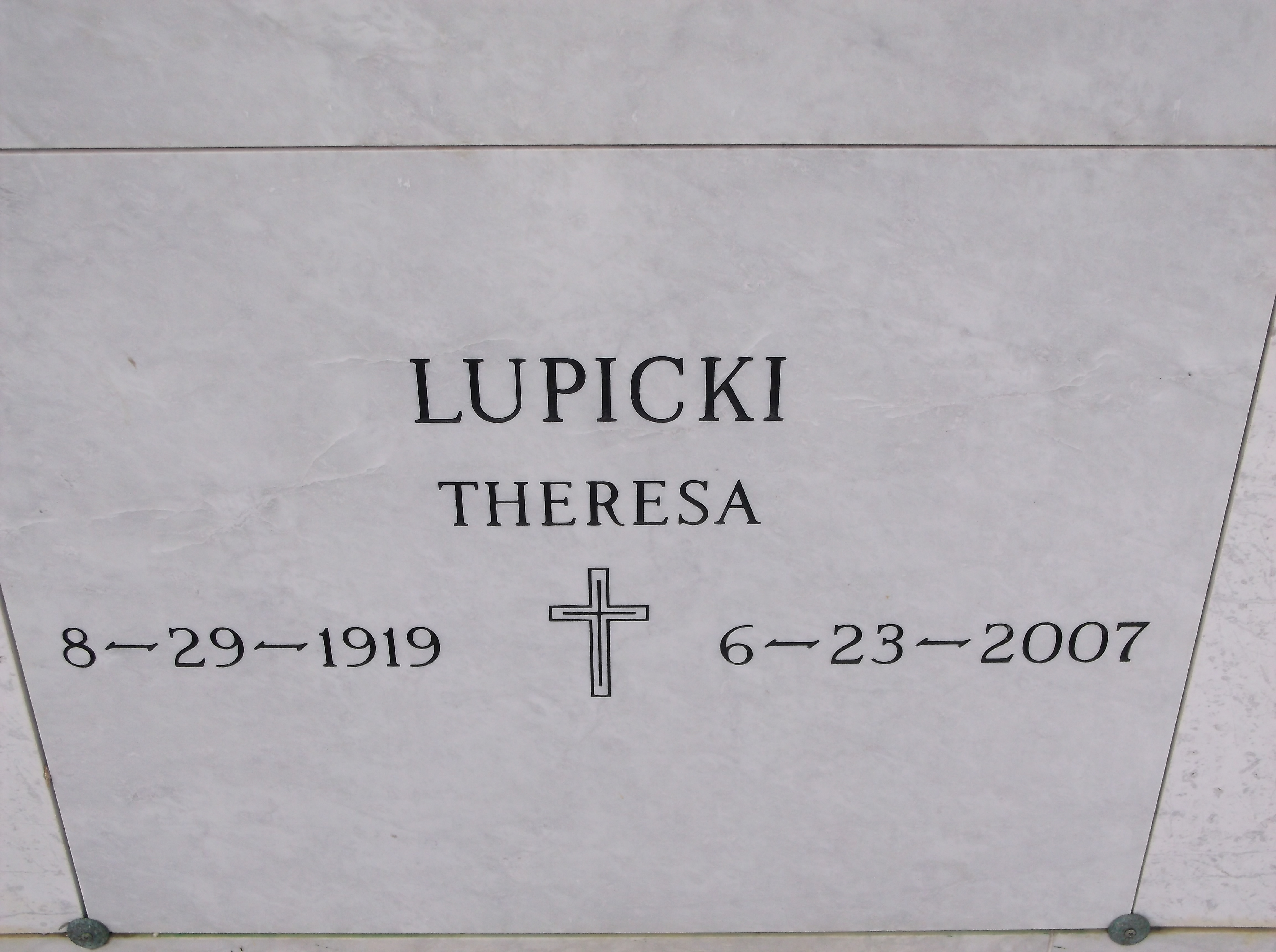 Theresa Lupicki