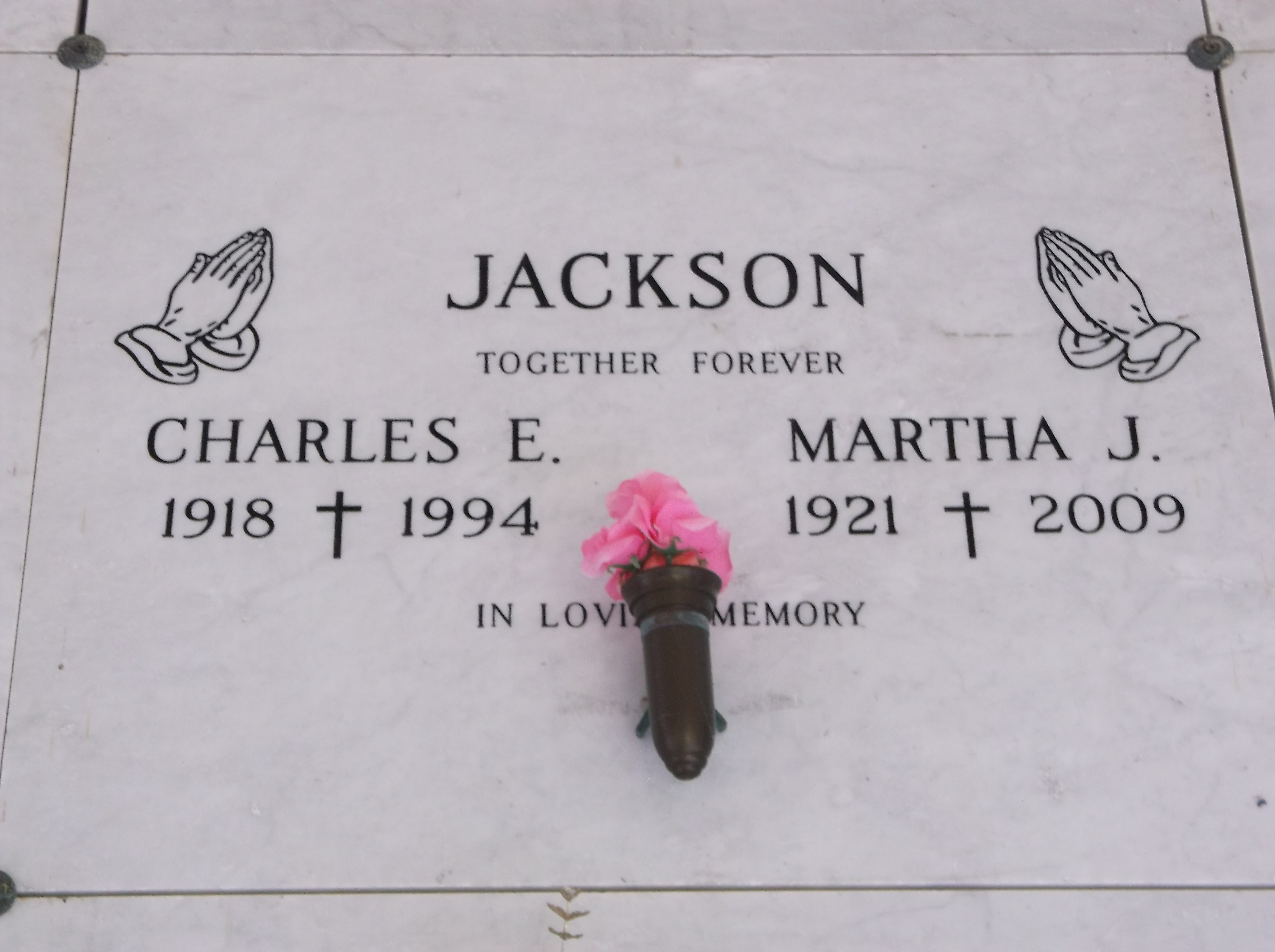 Martha J Jackson