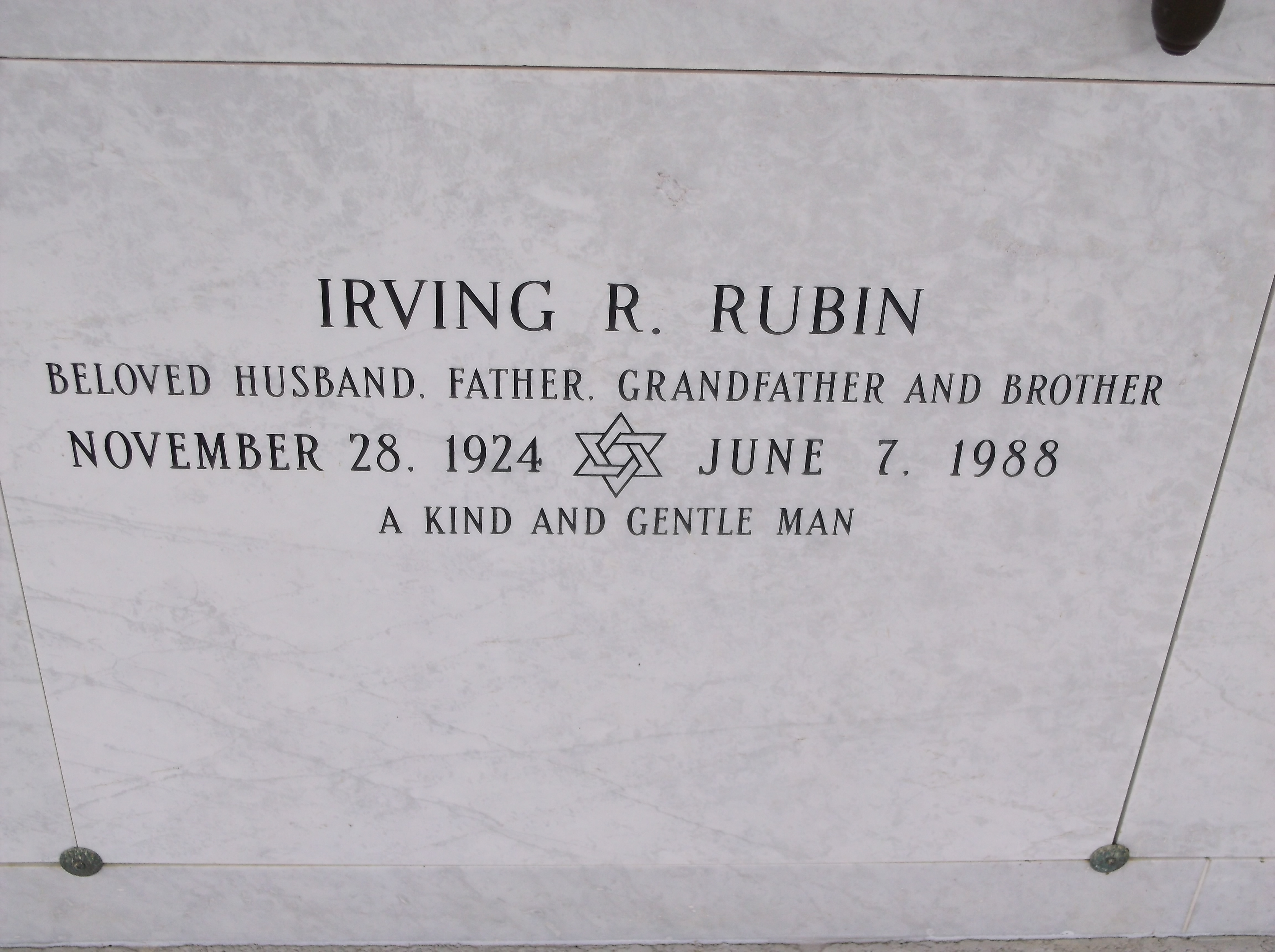 Irving R Rubin