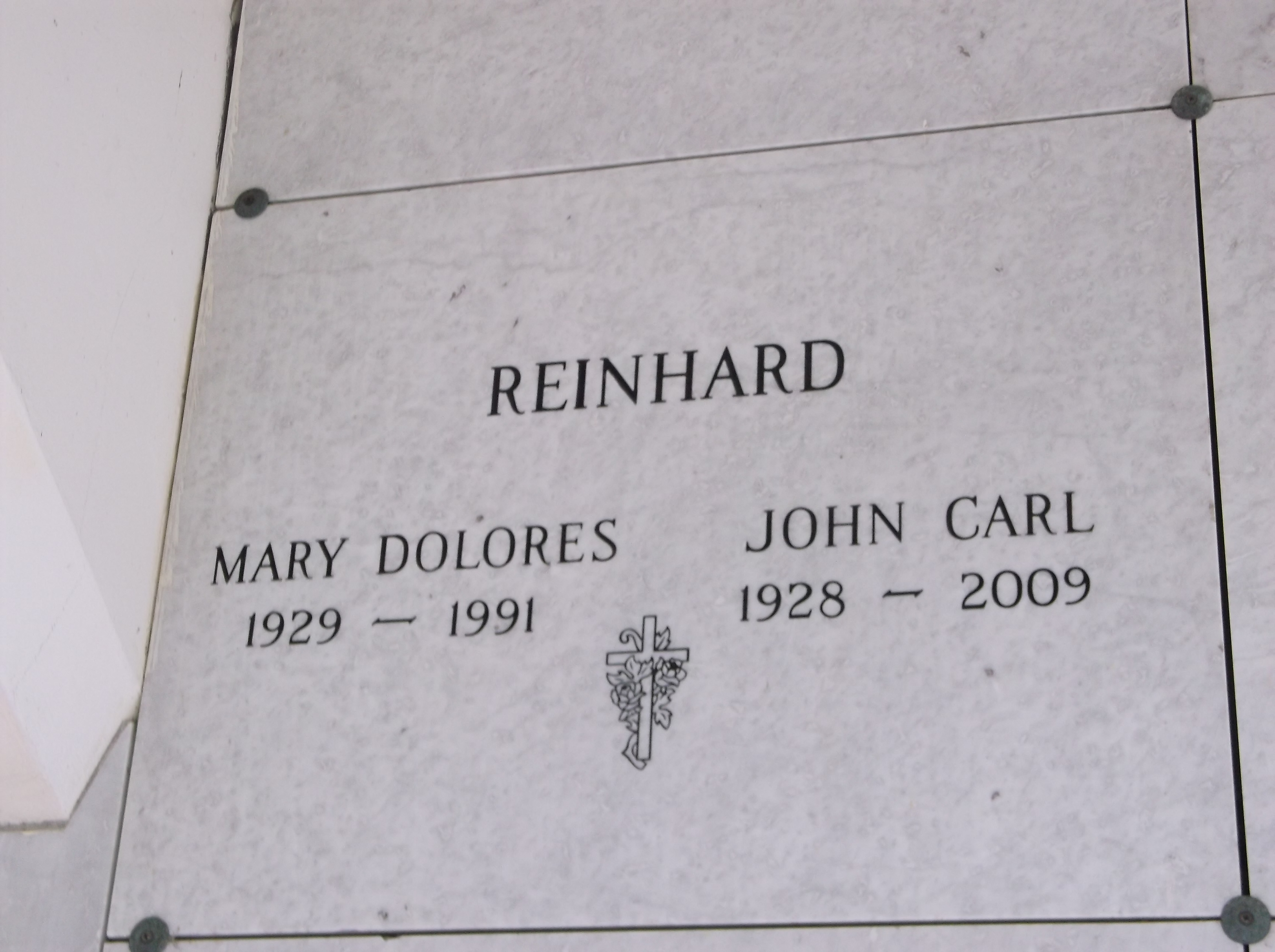 Mary Dolores Reinhard