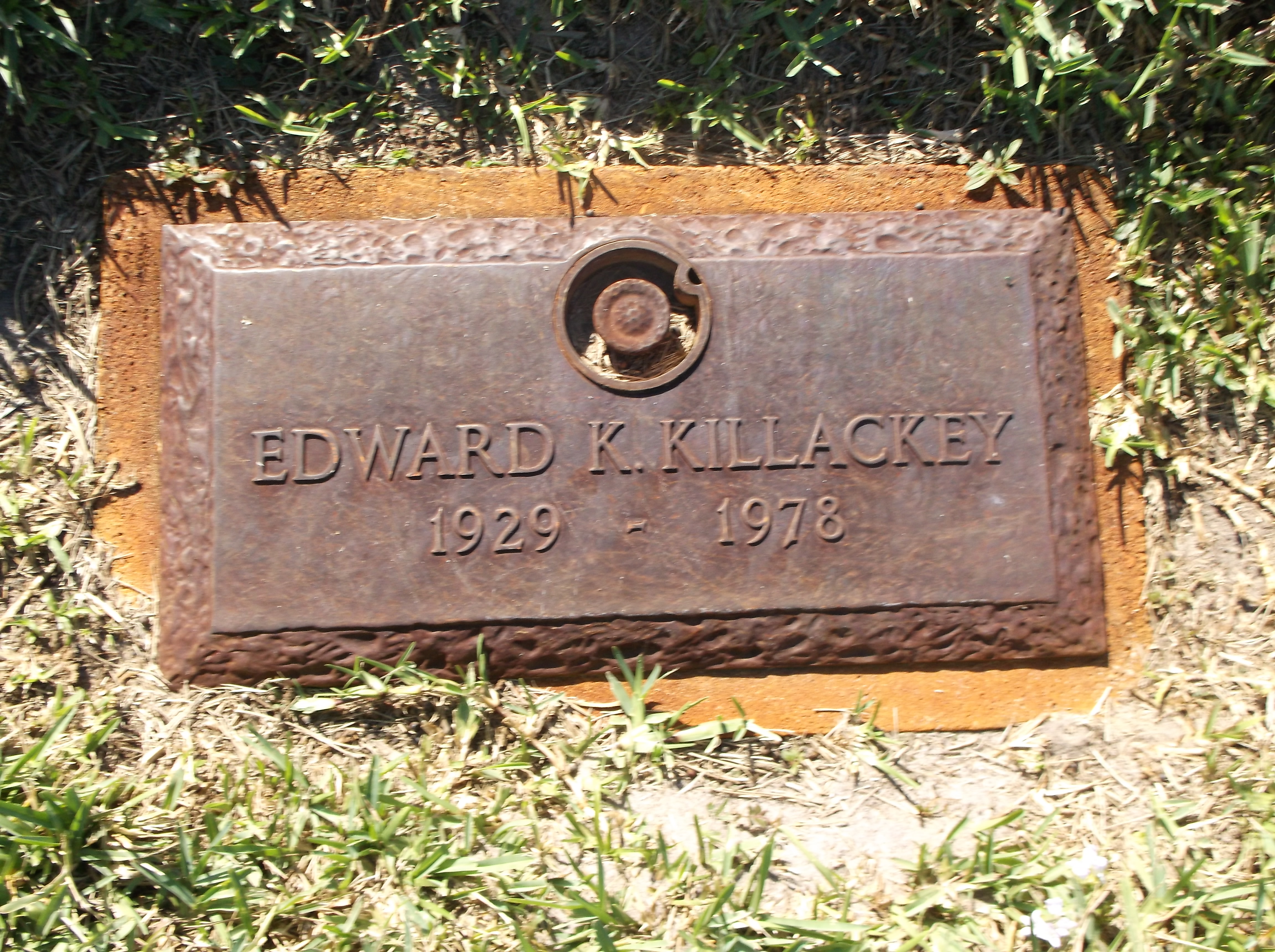 Edward K Killackey