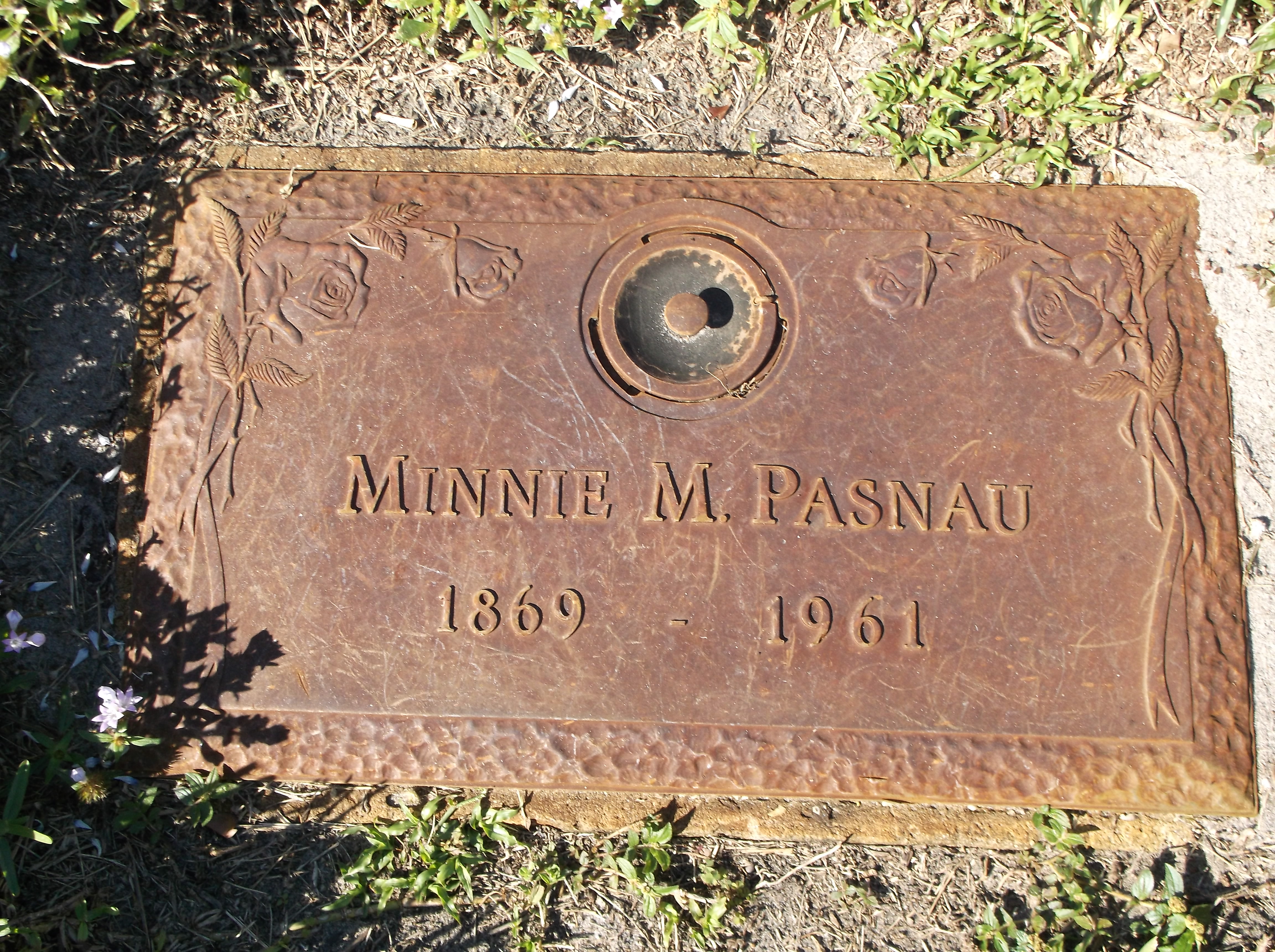 Minnie M Pasnau