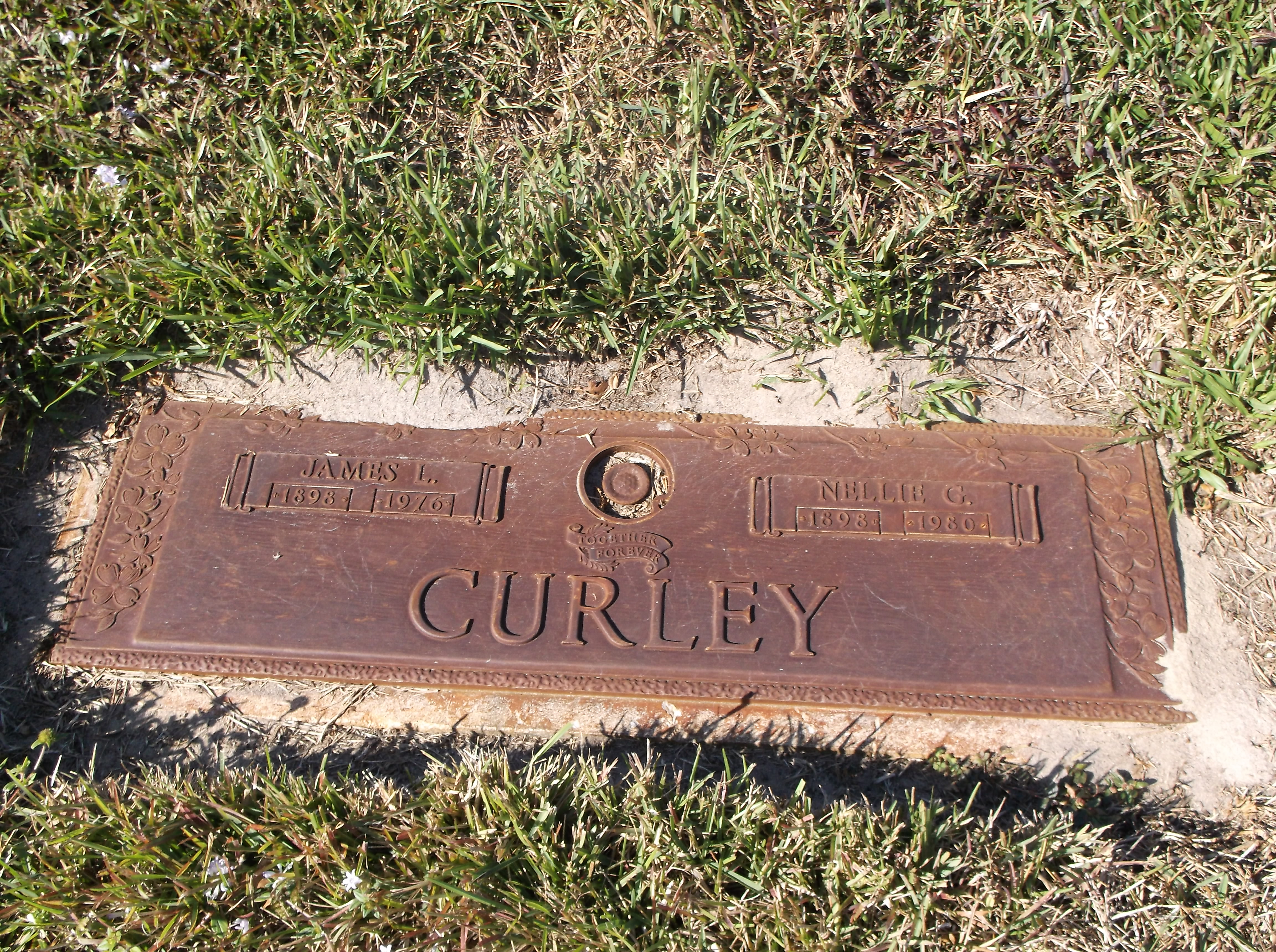 Nellie G Curley