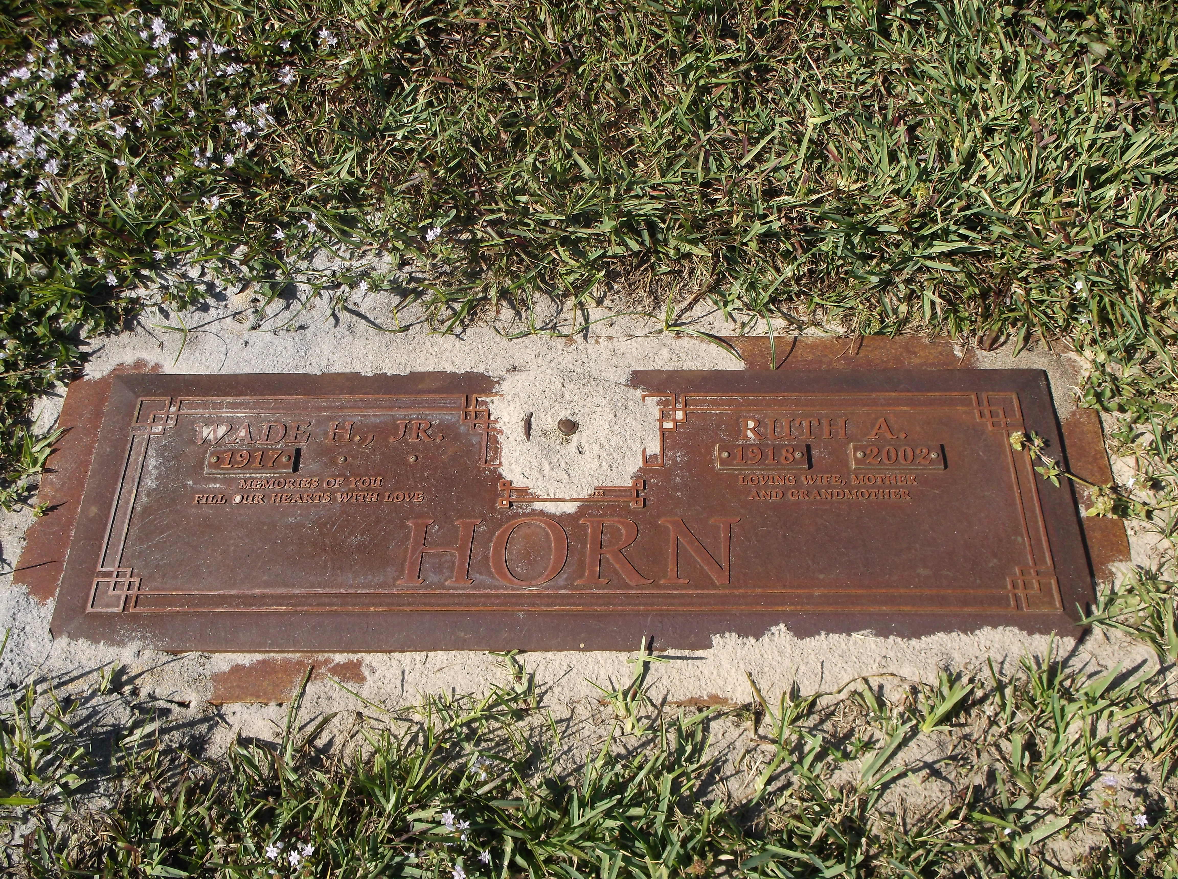 Ruth A Horn