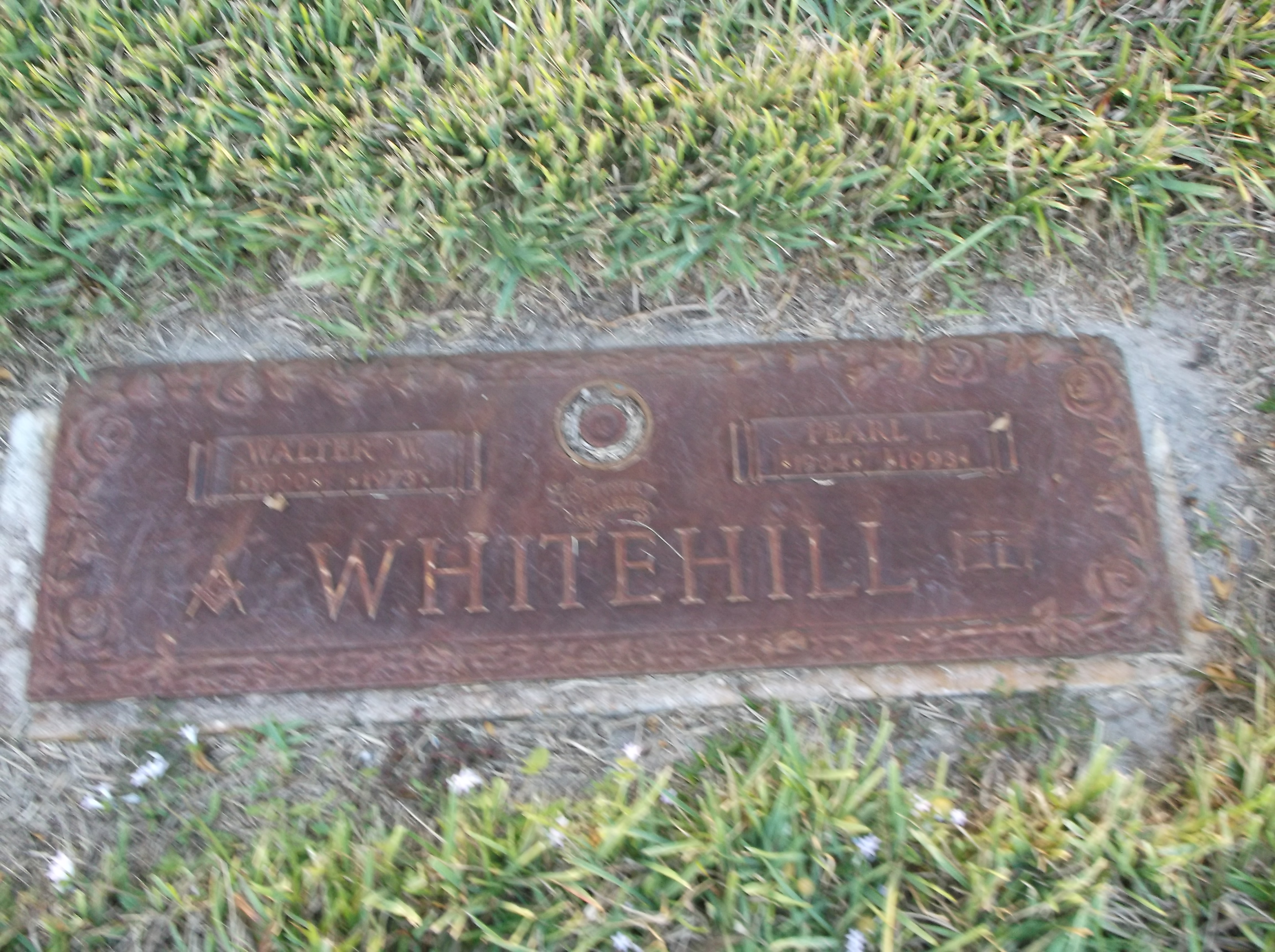 Pearl L Whitehill