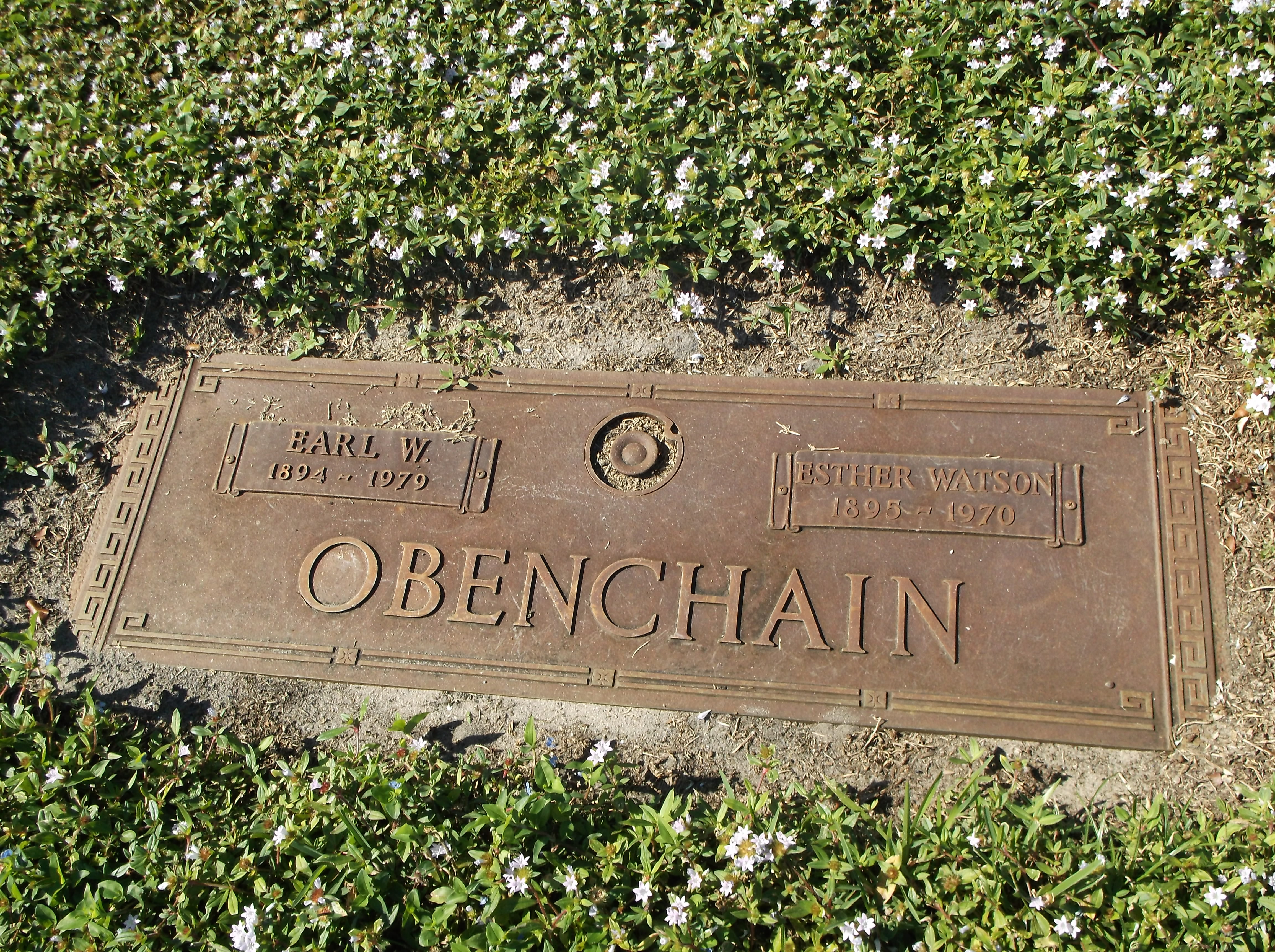 Earl W Obenchain