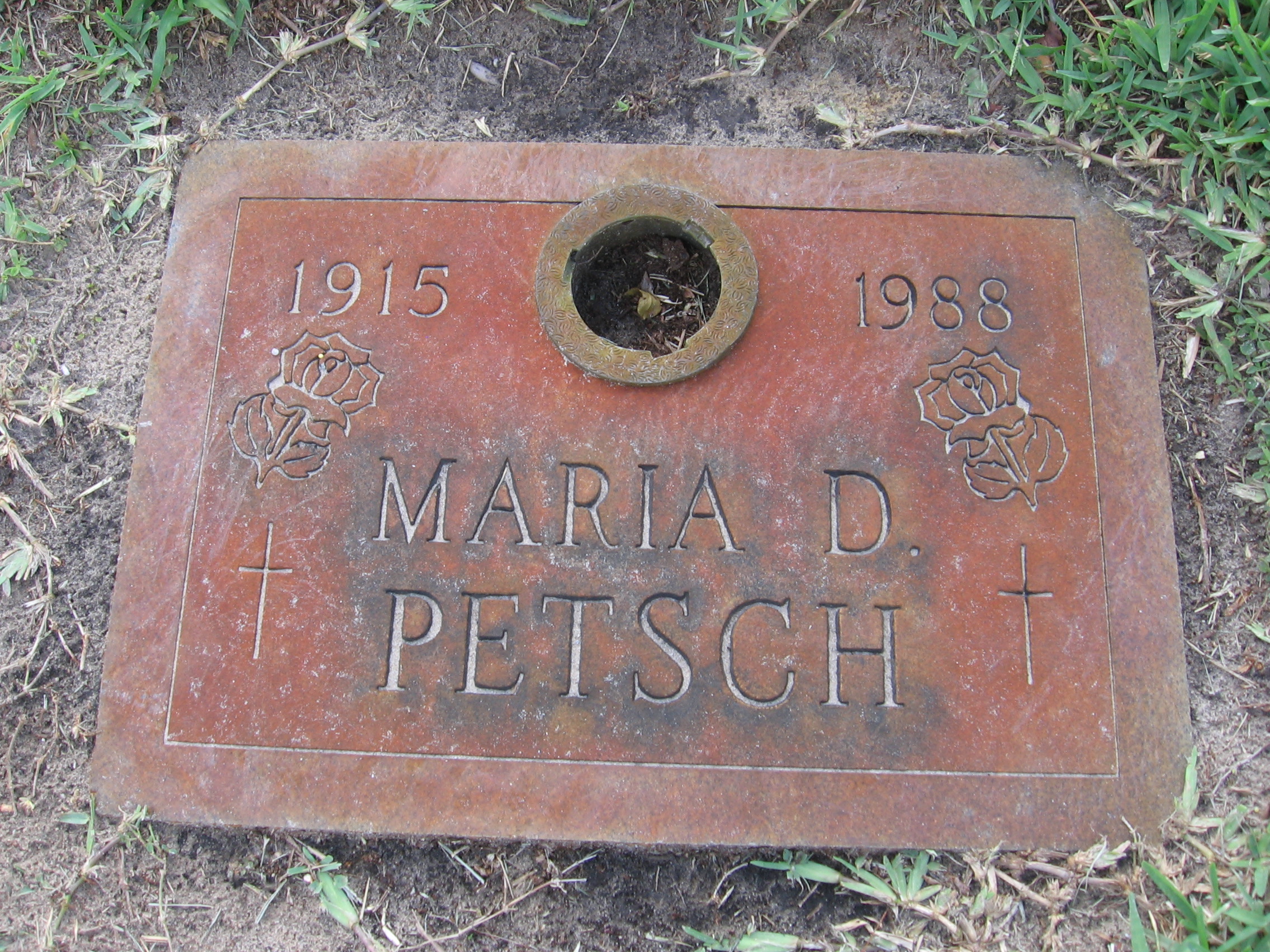 Maria D Petsch