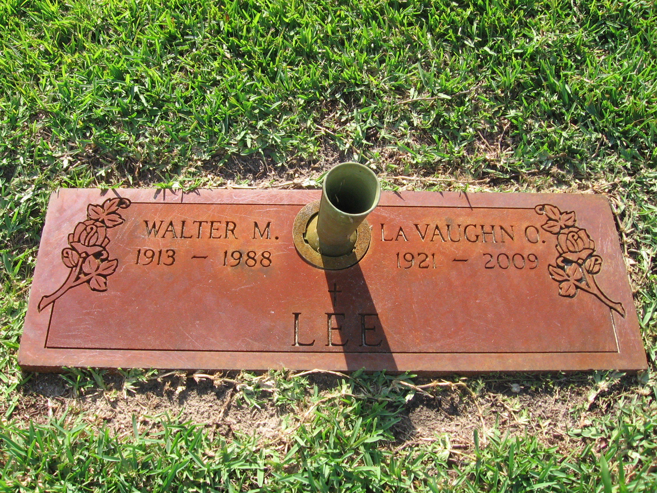Walter M Lee