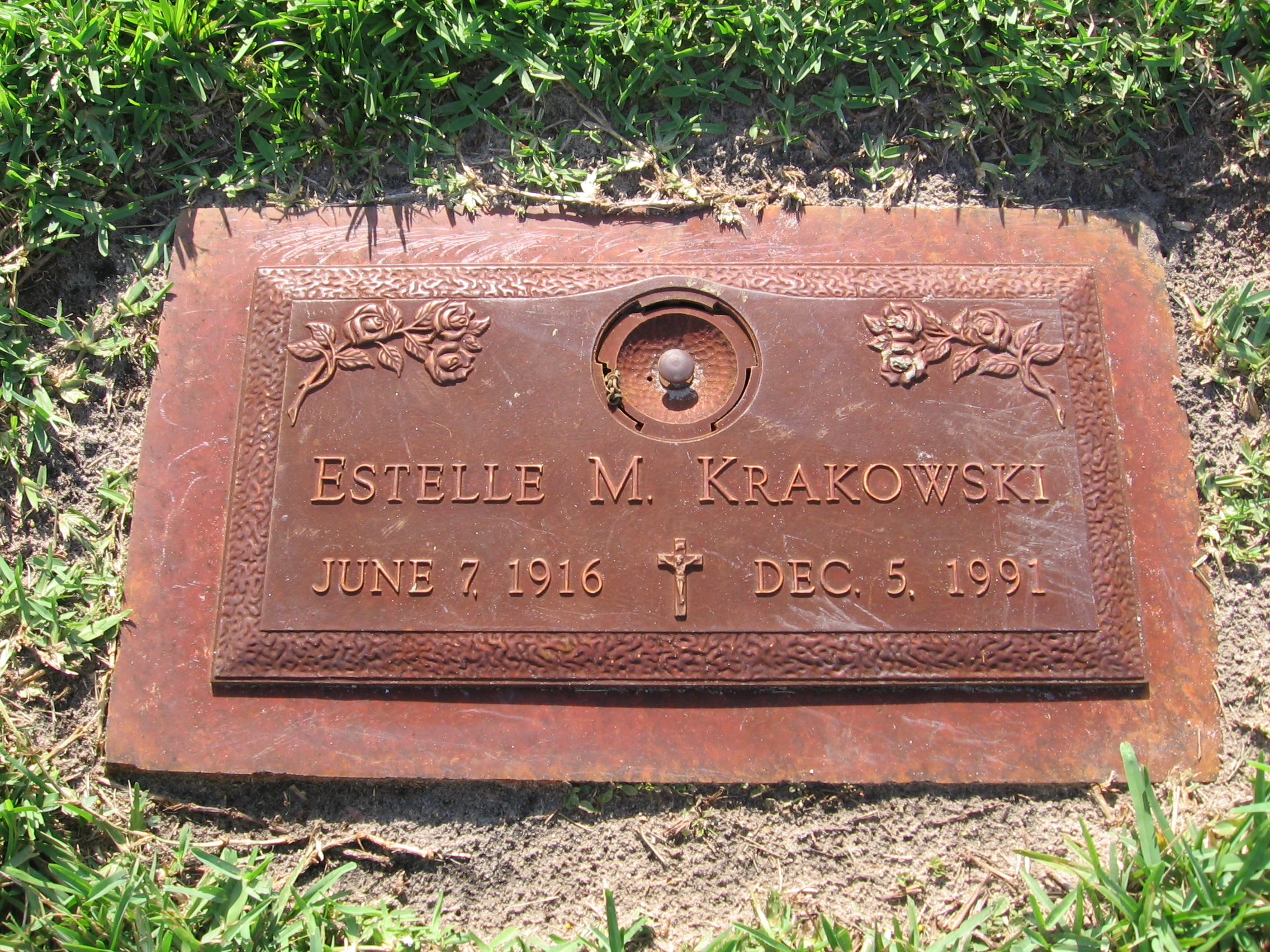 Estelle M Krakowski