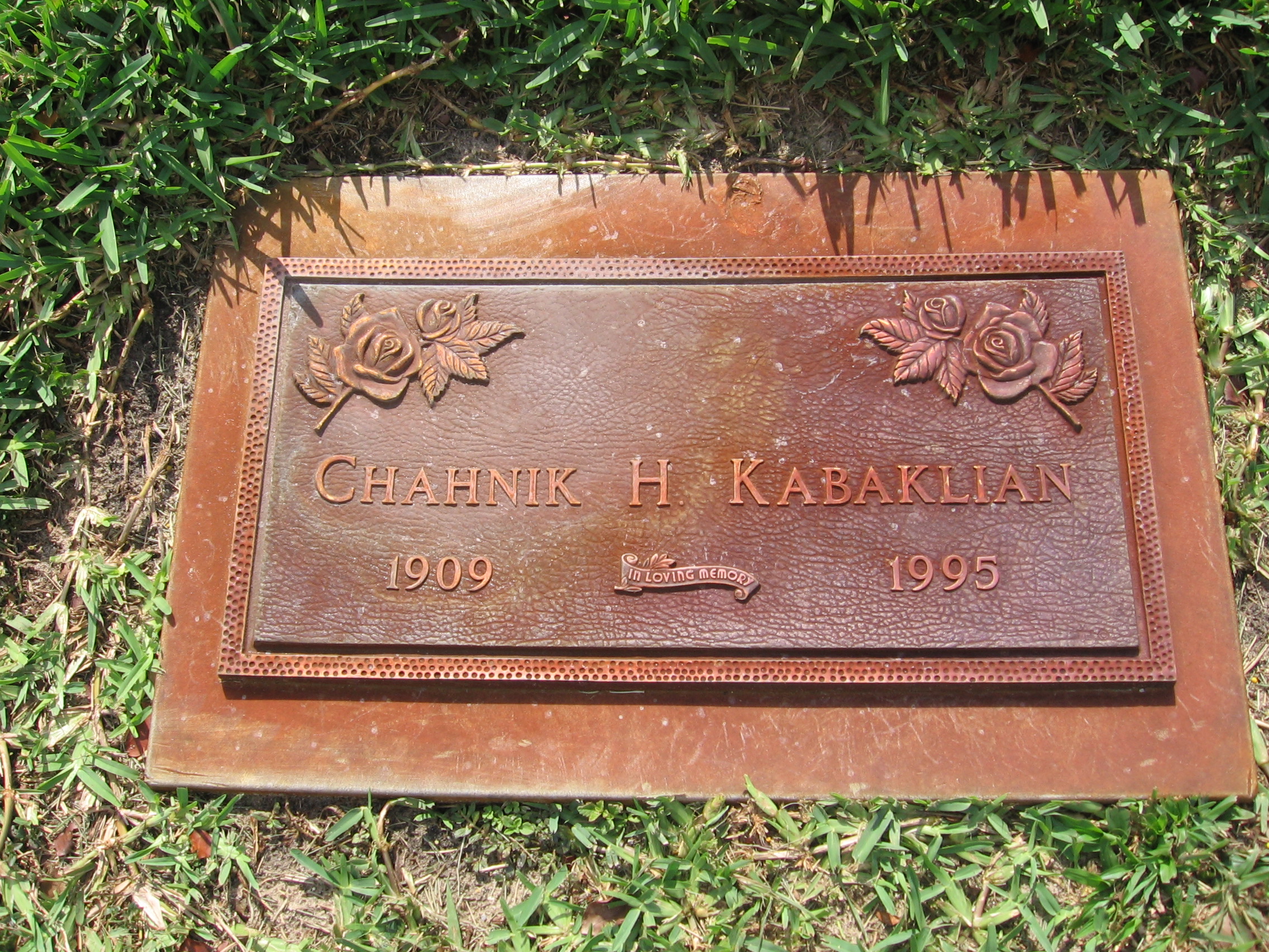 Chahnik H Kabaklian