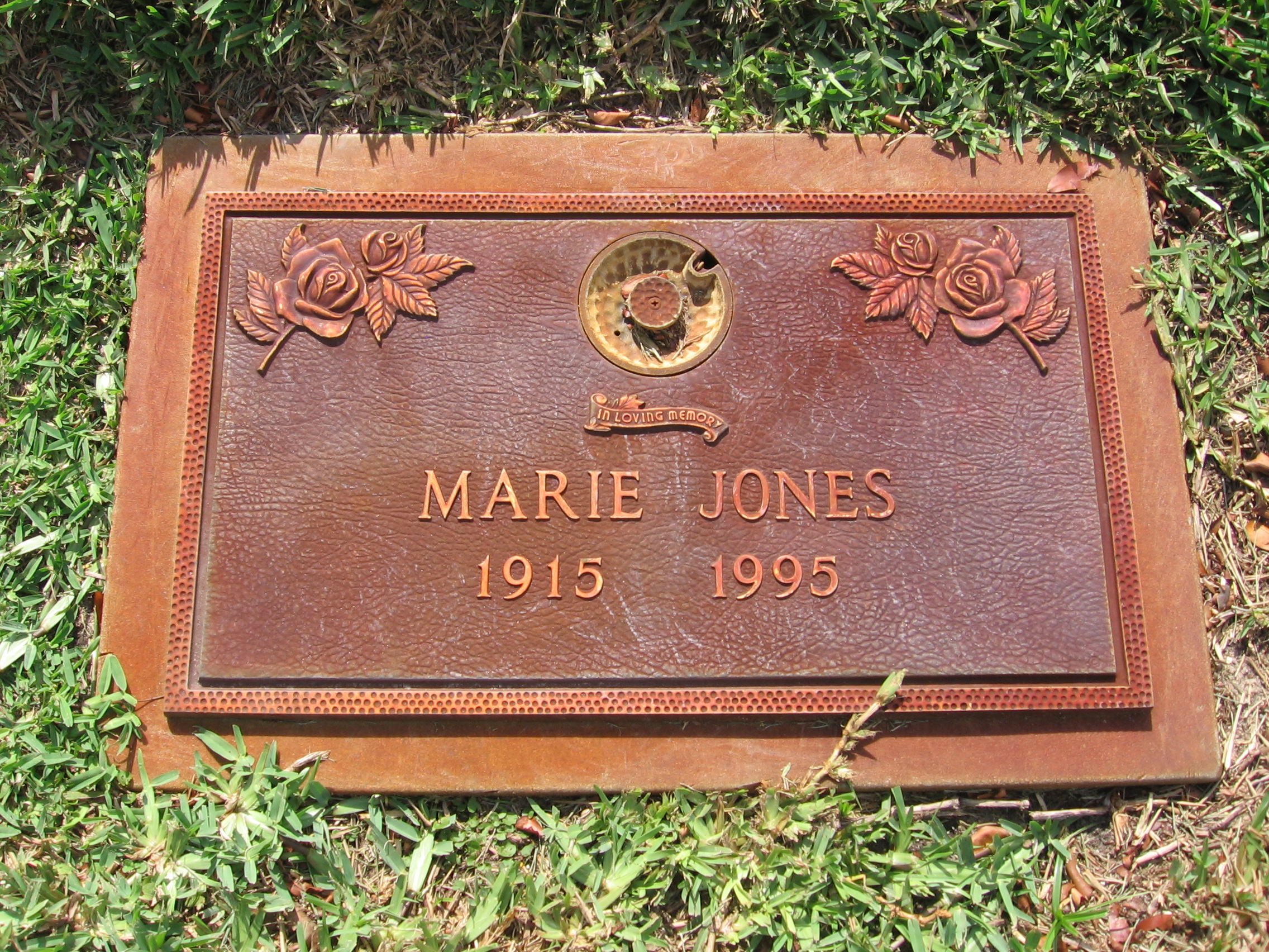 Marie Jones