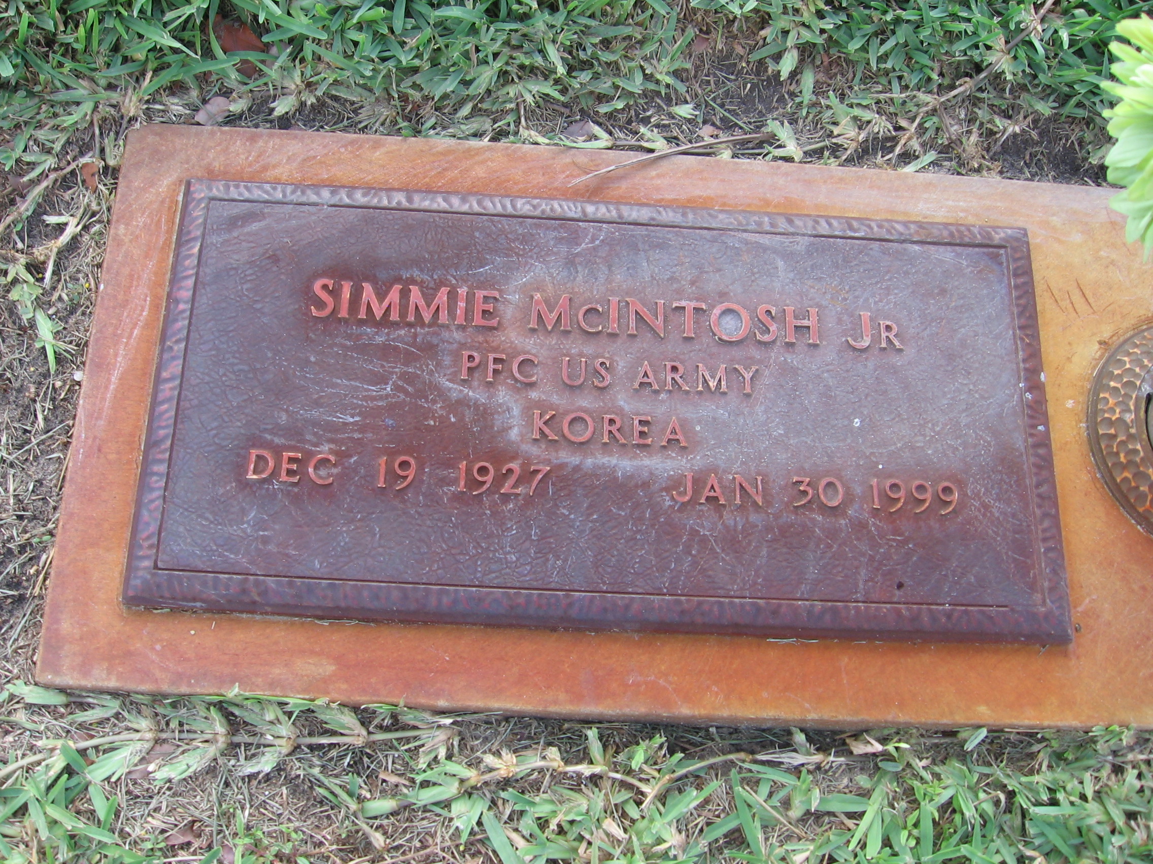 Simmie McIntosh, Jr
