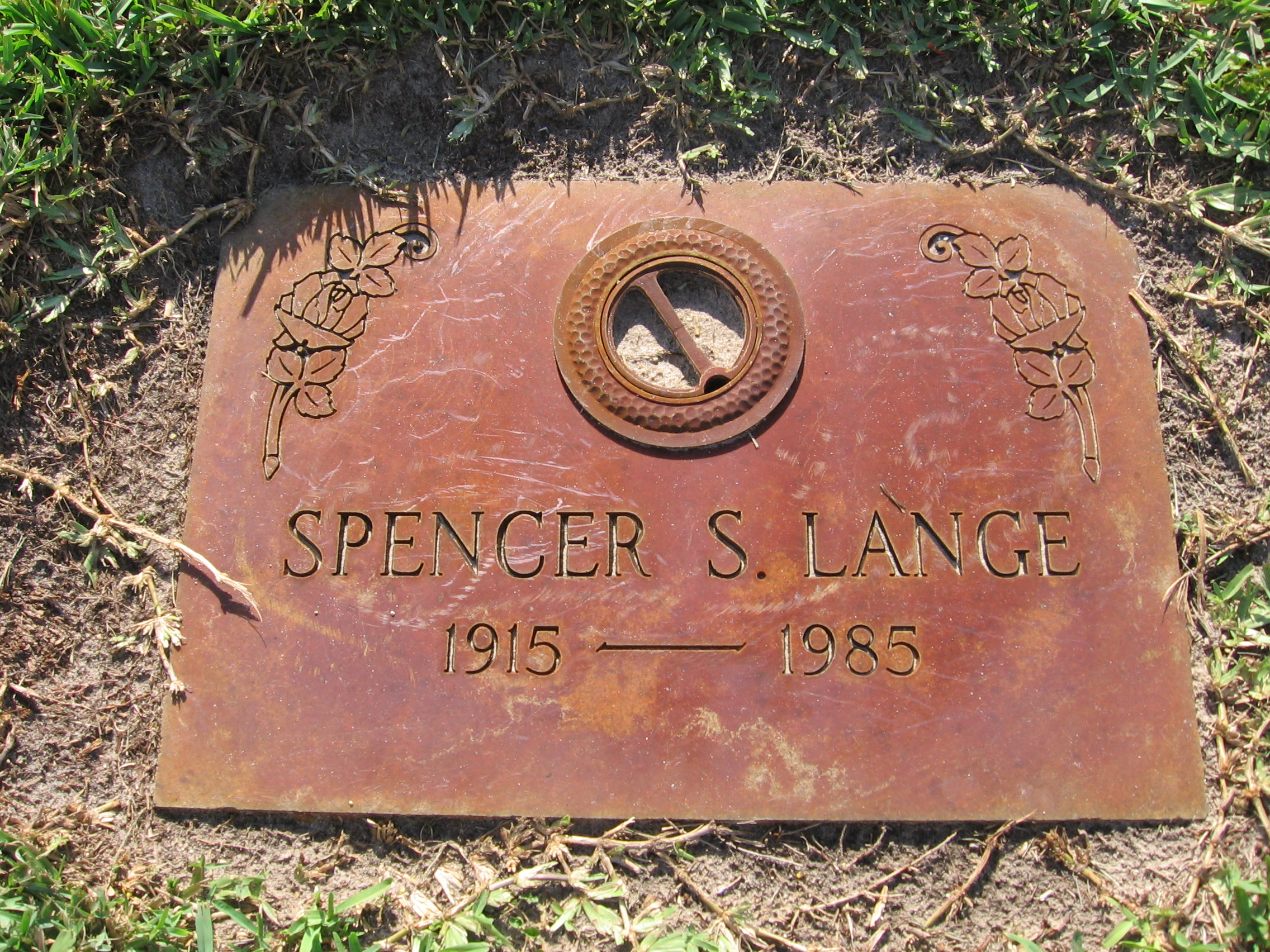 Spencer S Lange