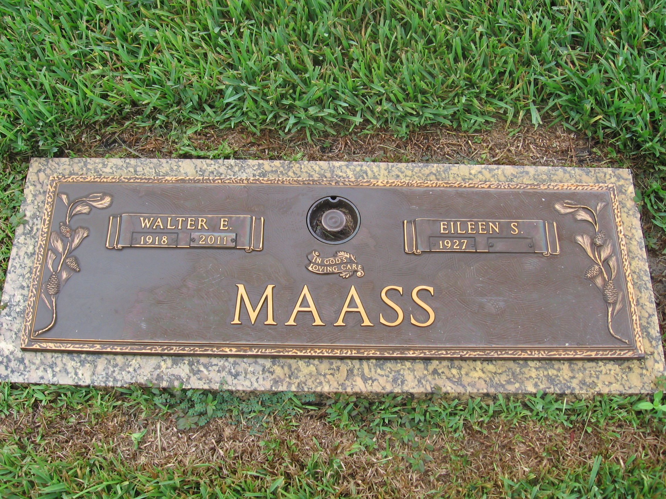 Walter E Maass